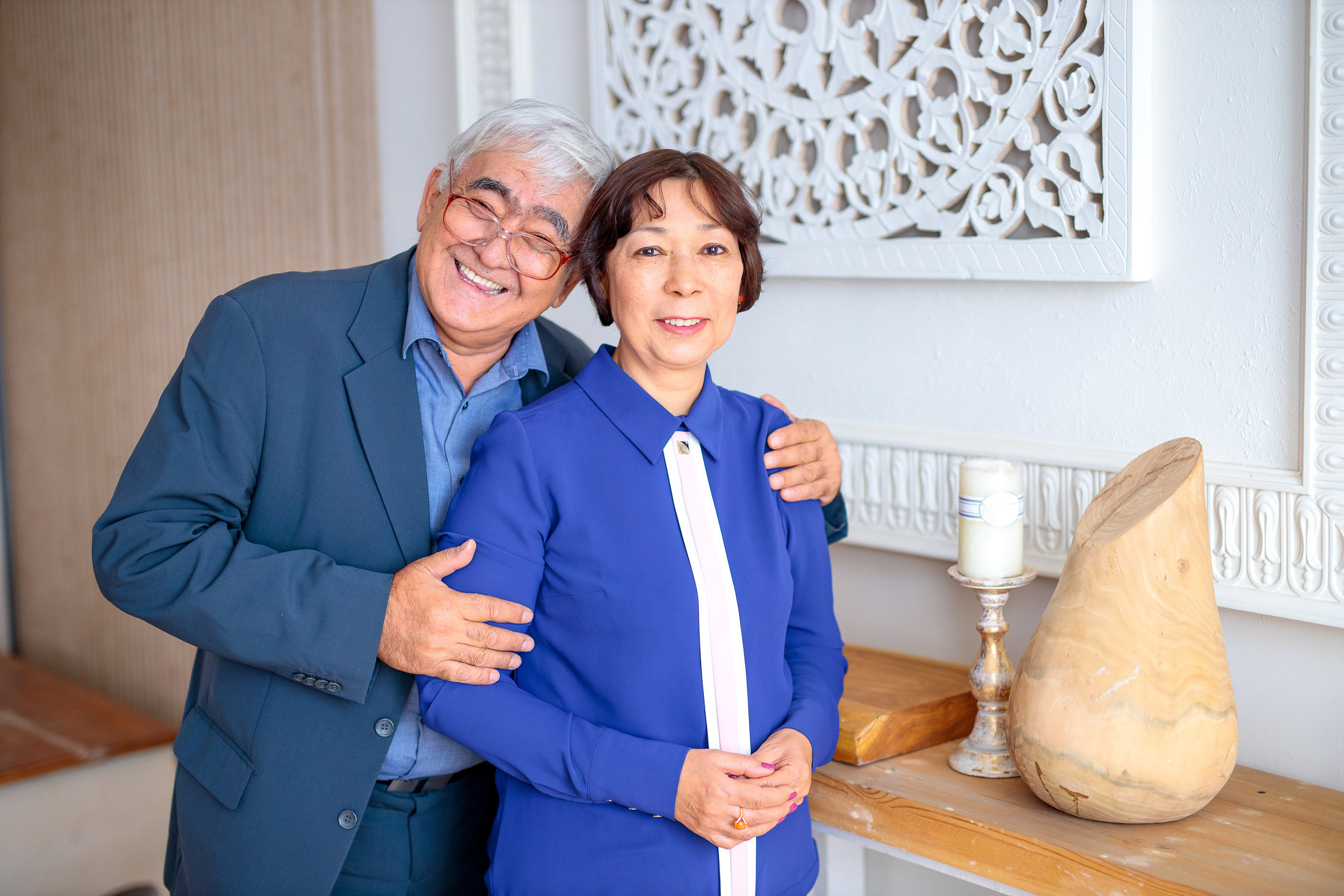 Фотосессия в студии большой семьи. Свадебный и семейный фотограф в Алматы Алексей Балышев