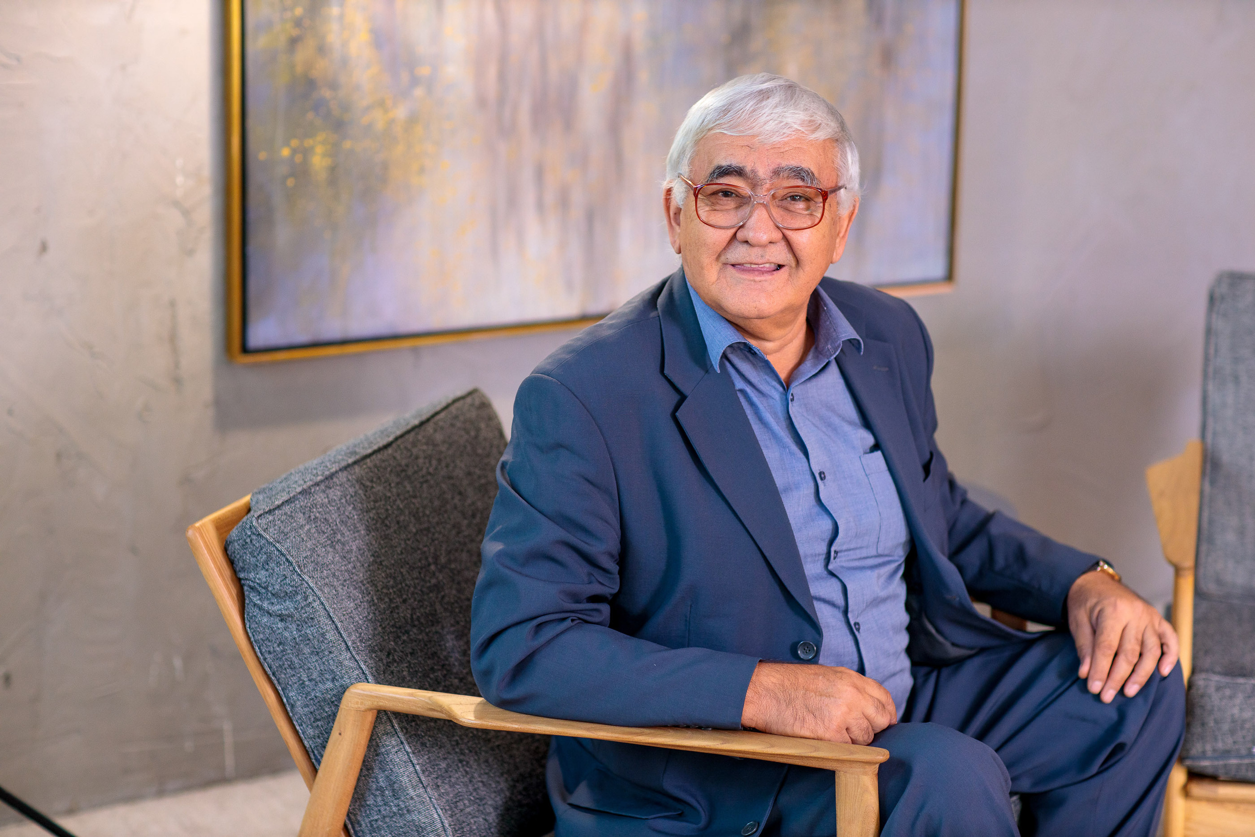 Фотосессия в студии большой семьи. Свадебный и семейный фотограф в Алматы Алексей Балышев