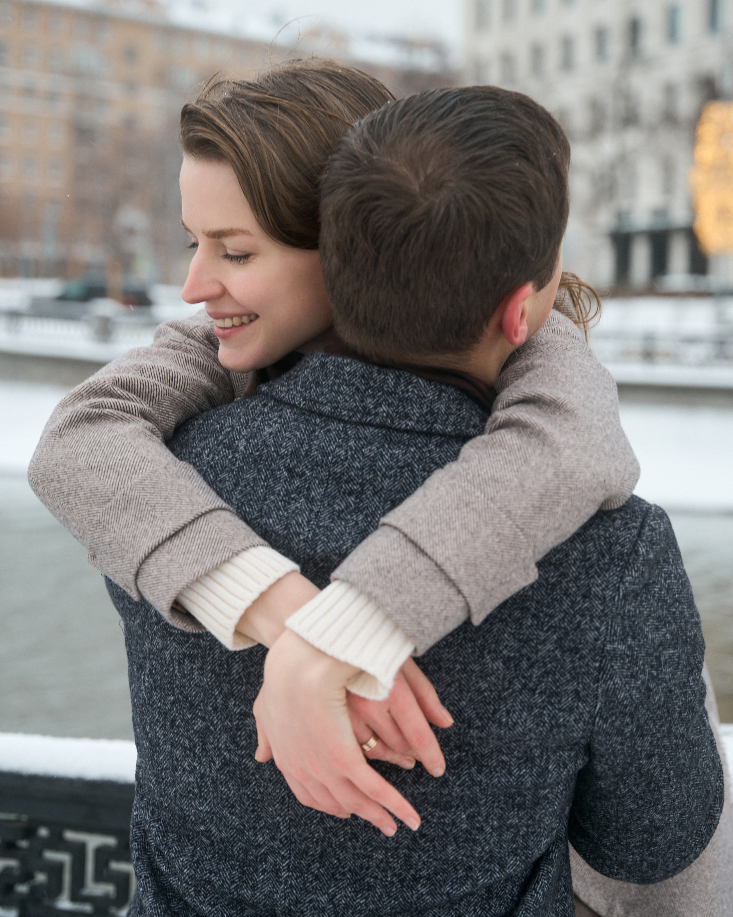 Любовь начинается с поцелуя. Minflo Photographer