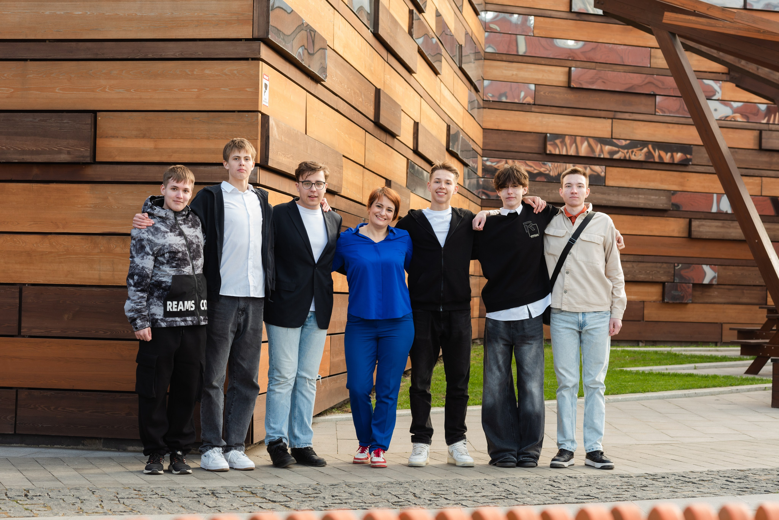 Фотосессия 9 класса в мае — Кристина Черникова. Фотограф Кристина Черникова — Москва | Семейные съёмки и фотоальбомы