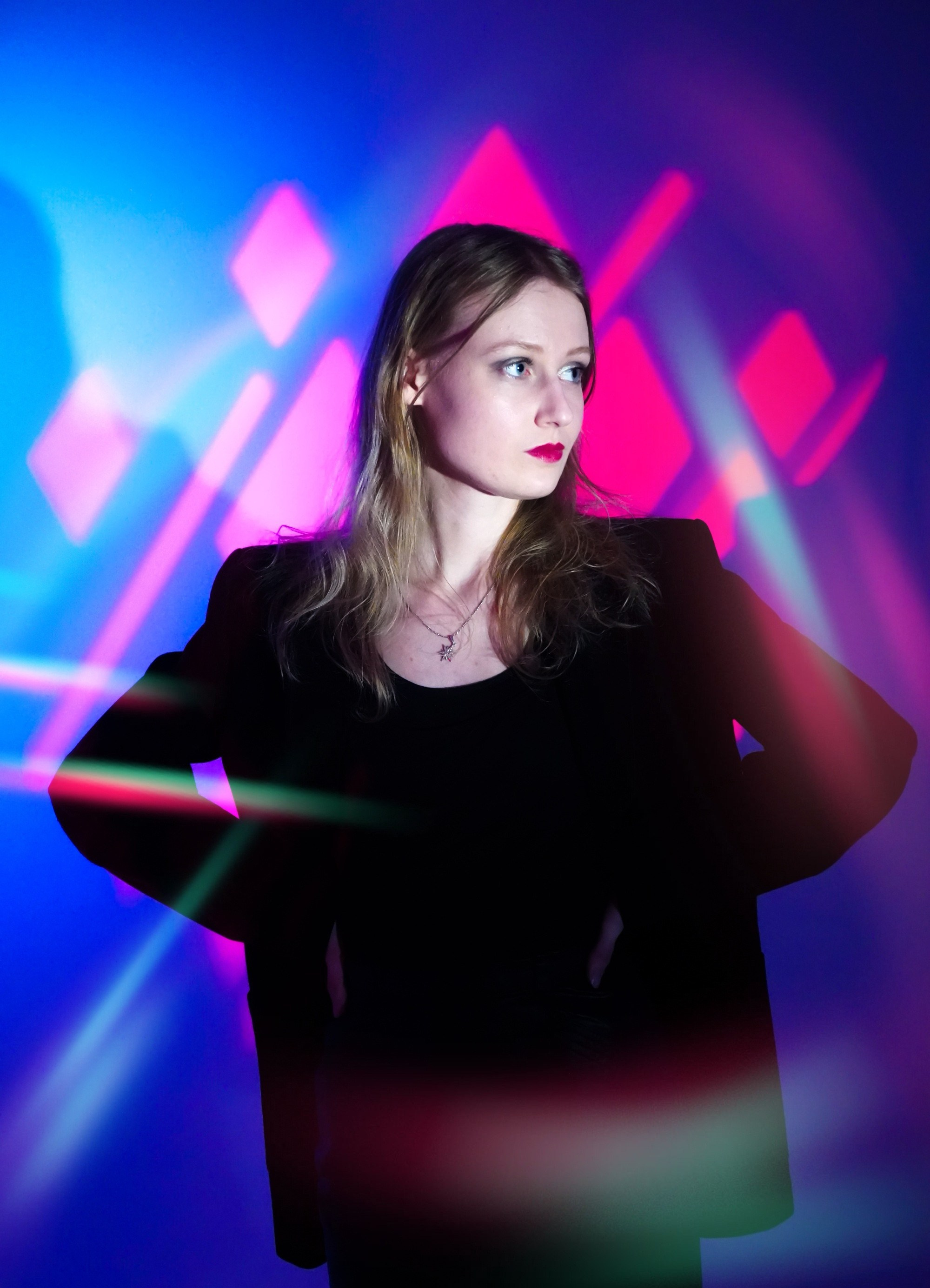 Яркая студийная. Кузнецова Мария — профессиональный фотограф в Санкт-Петербурге | Предметная фотосъёмка, модельные тесты, актёрское портфолио, концерты