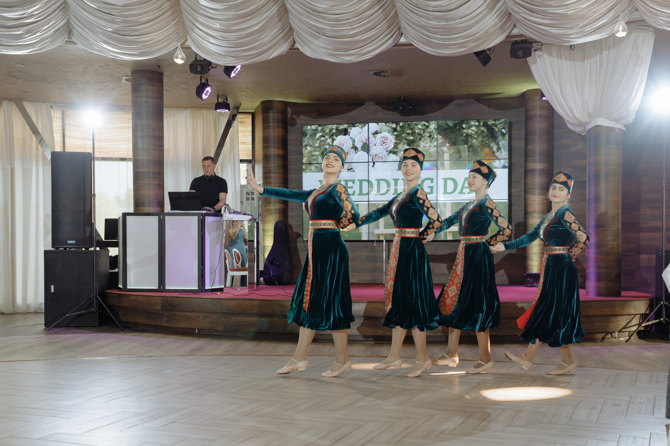 Степан и Элянора (полный день). Свадебный фотограф