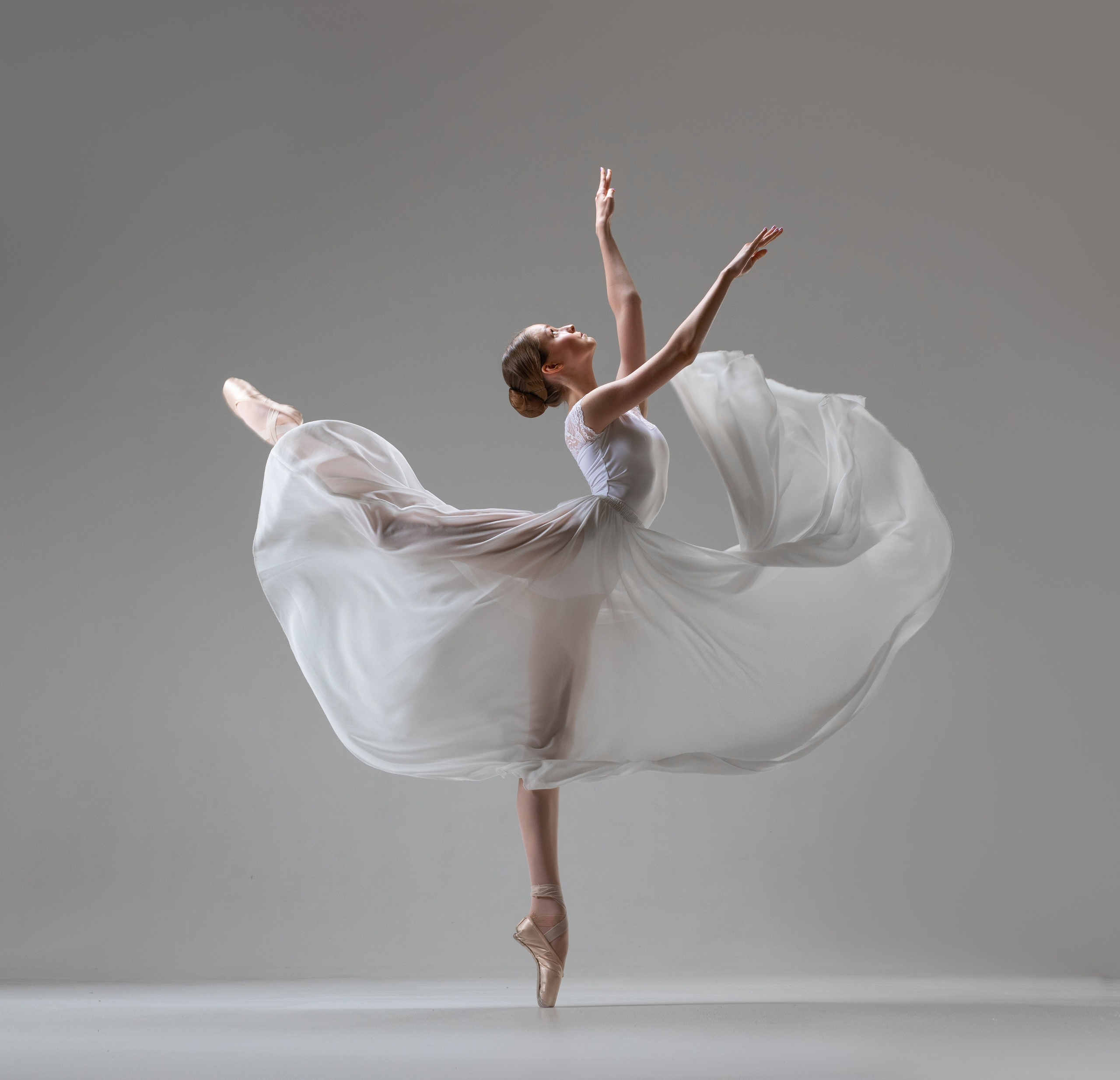 Балетная съёмка на белой циклораме и фонах. Балетный фотограф Алина Ханько — Душа Балета