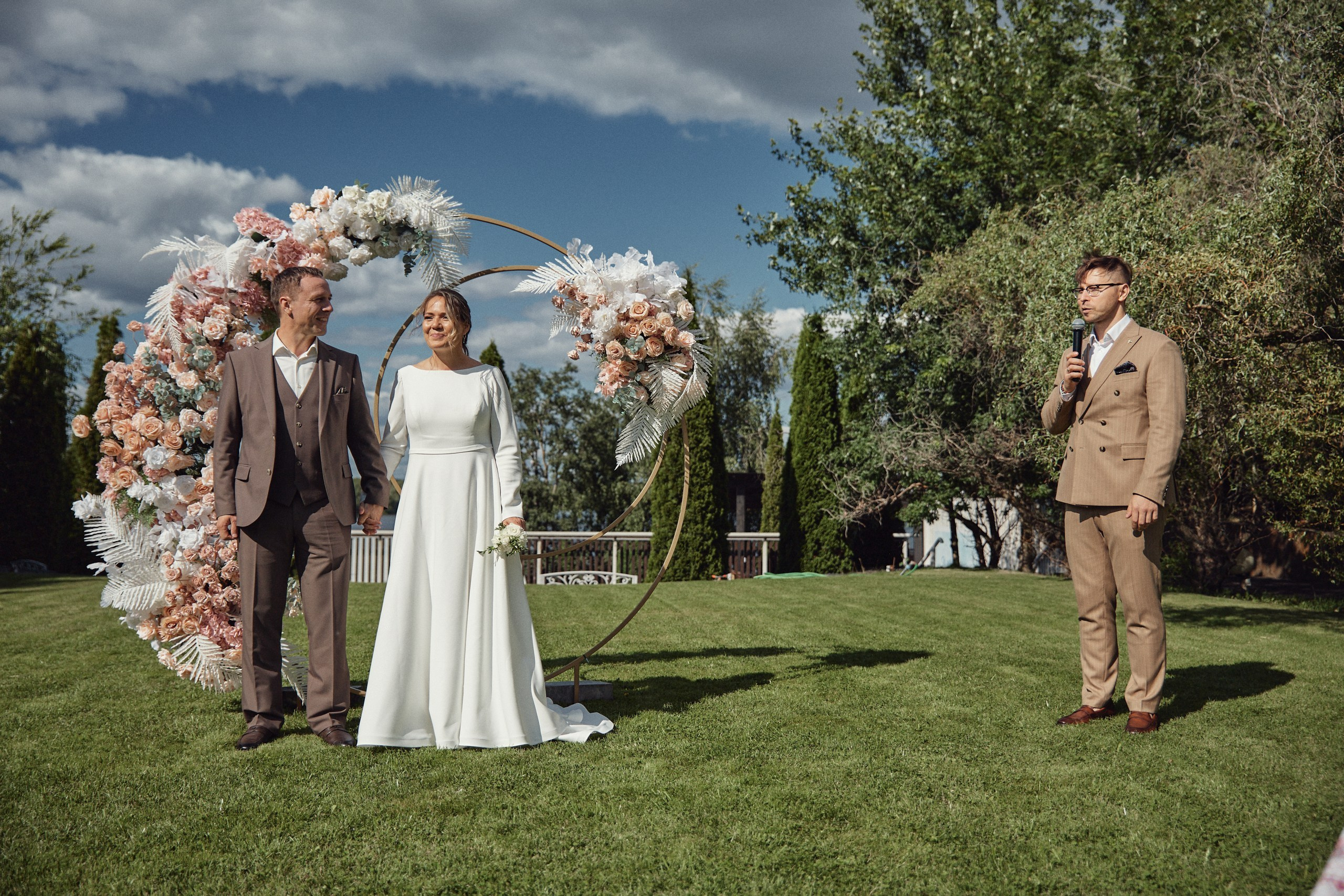 Счастье здесь. Свадебный фотограф Антон Артюшин. Работаю в Нижнем Новгороде и Москве