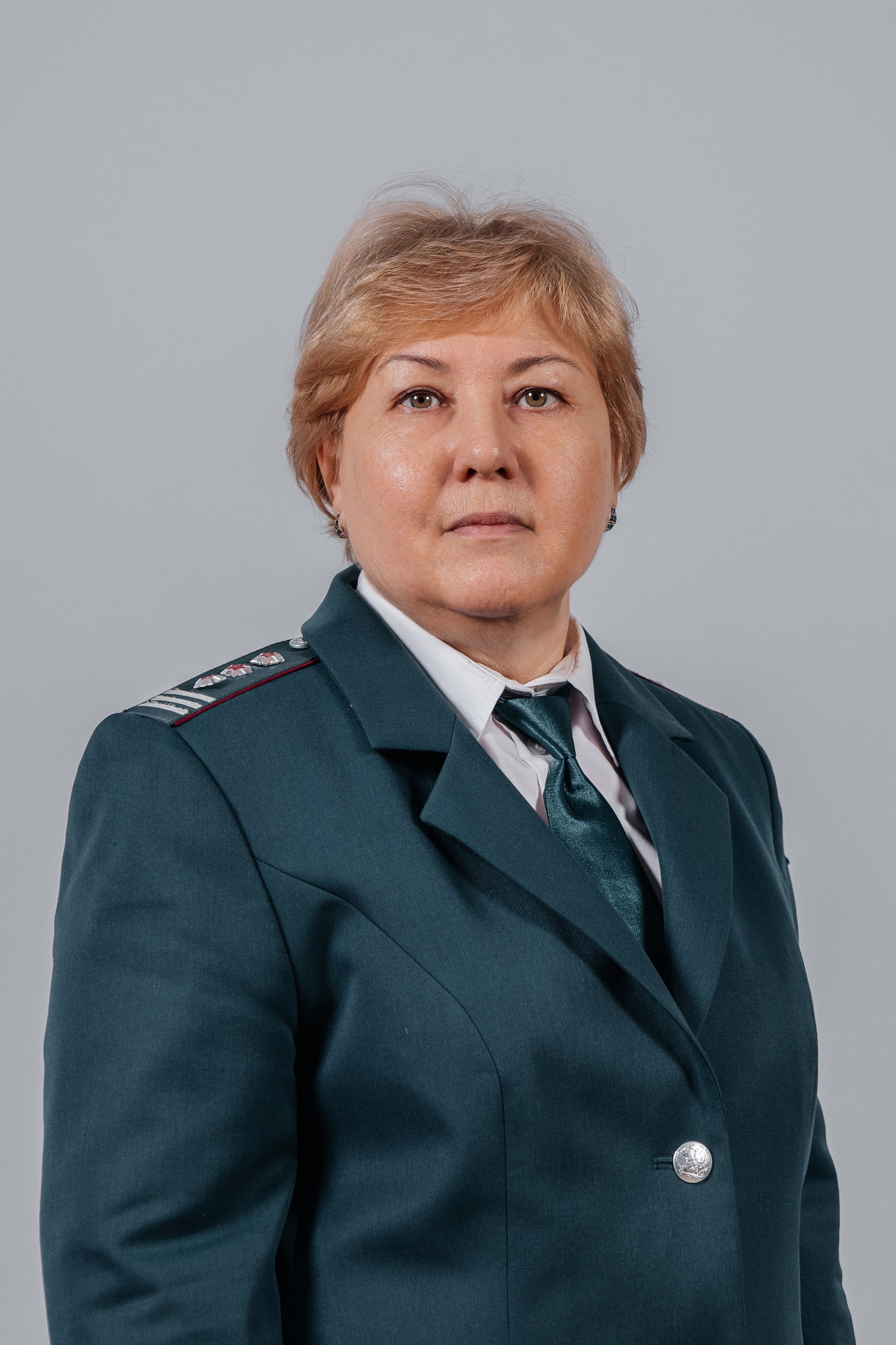 Бизнес портрет. Гарутис Лидия профессиональный фотограф в Чите