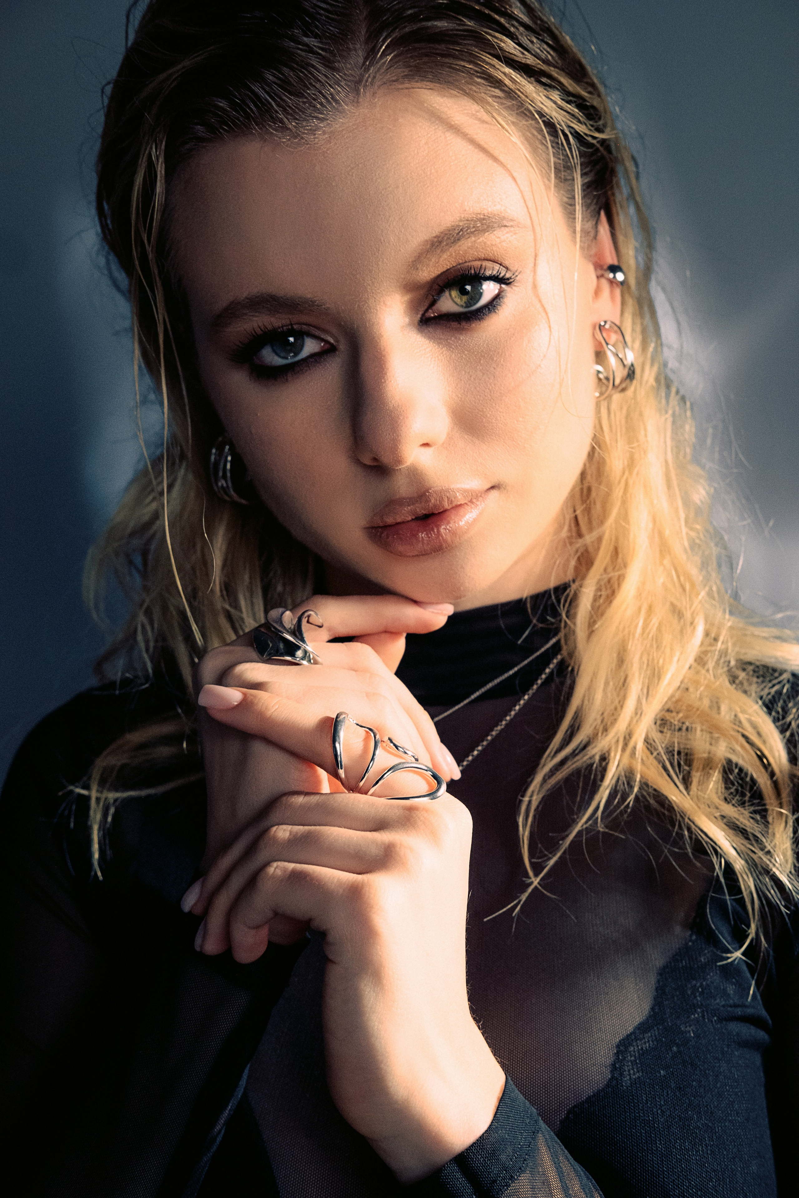 Бренд украшений Vow Jewels. Стилистика: Fashion