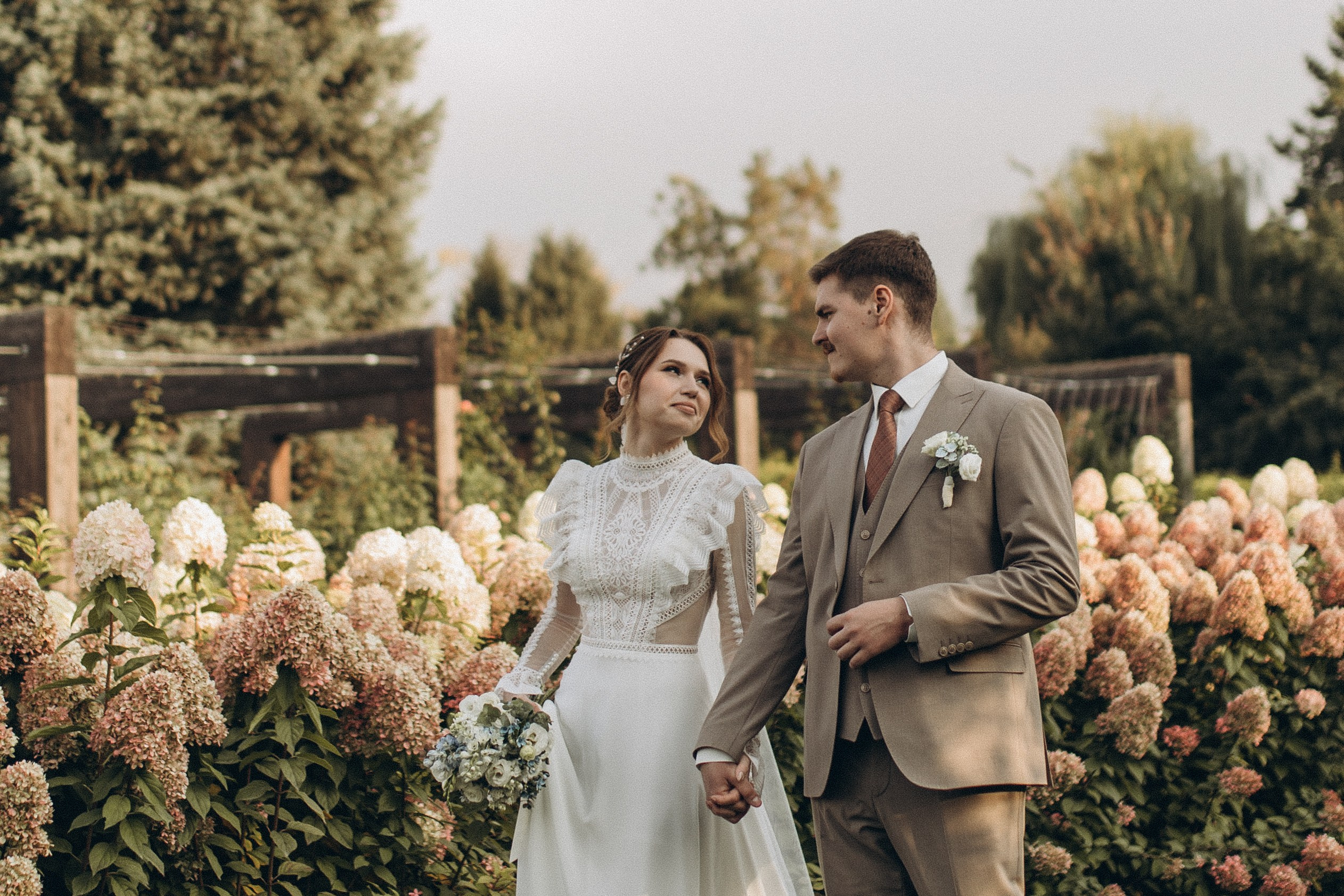 Wedding. Свадебный и семейный фотограф в Алматы Laura Dosmann