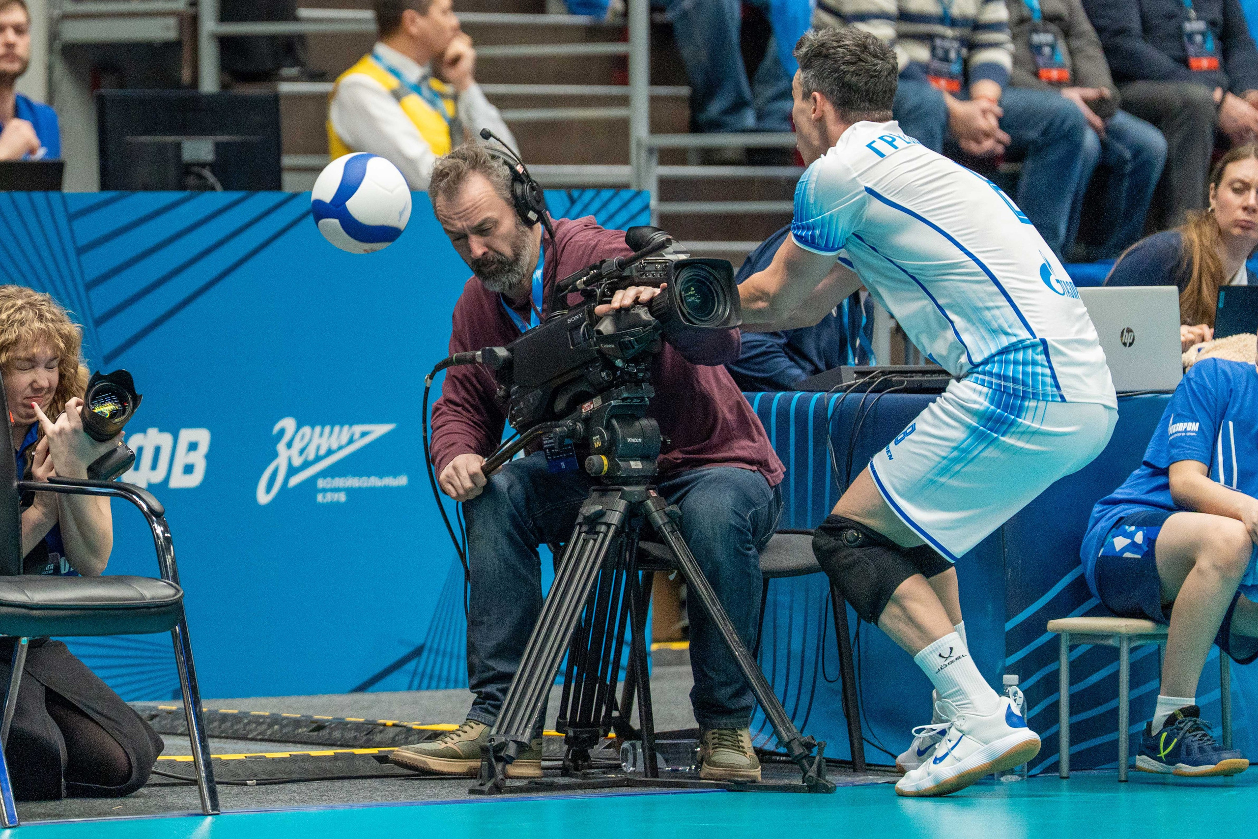 Zenit Saint Petersburg vs Dynamo Moscow — men’s Superliga photo gallery | Anton Gauf. Sports Photographer in Saint Petersburg | Anton Hauff
