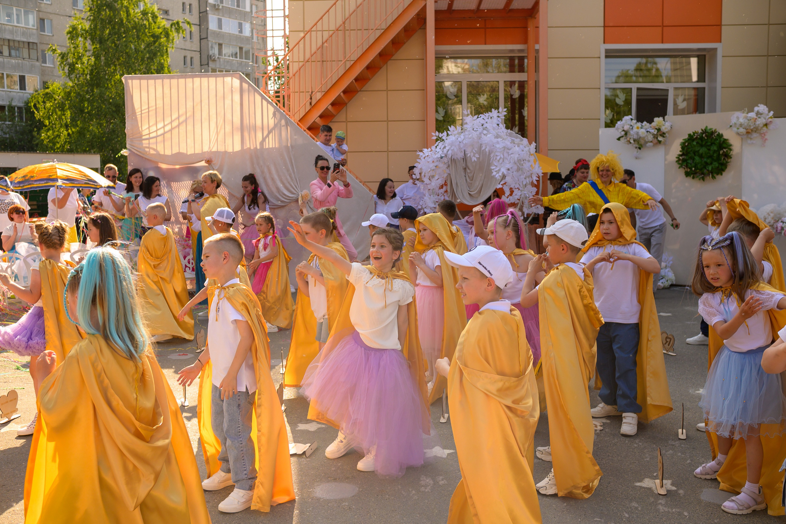 Репортаж выпускного группа «Фантазёры» 3 садик. Фотограф новорожденных, семейный детский в Тюмени Татьяна Морозова