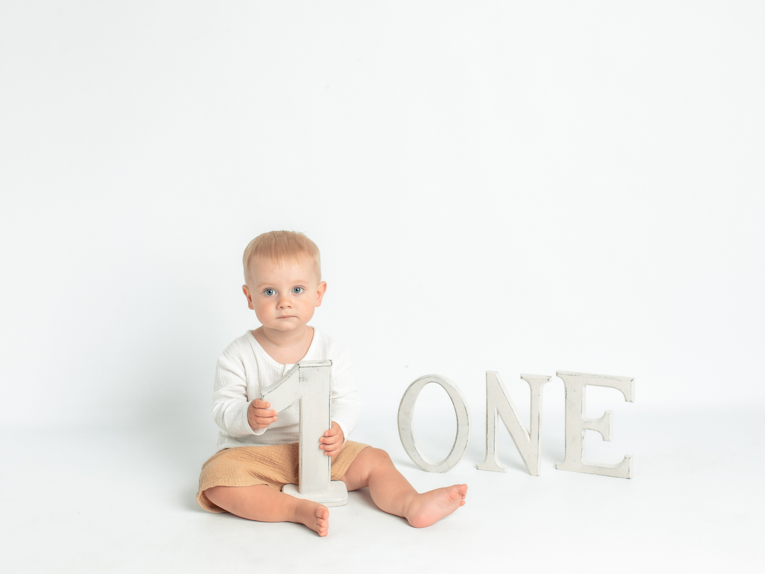Малыш 5 — 18 месяцев. Фотограф новорождённых и детей до года на КМВ