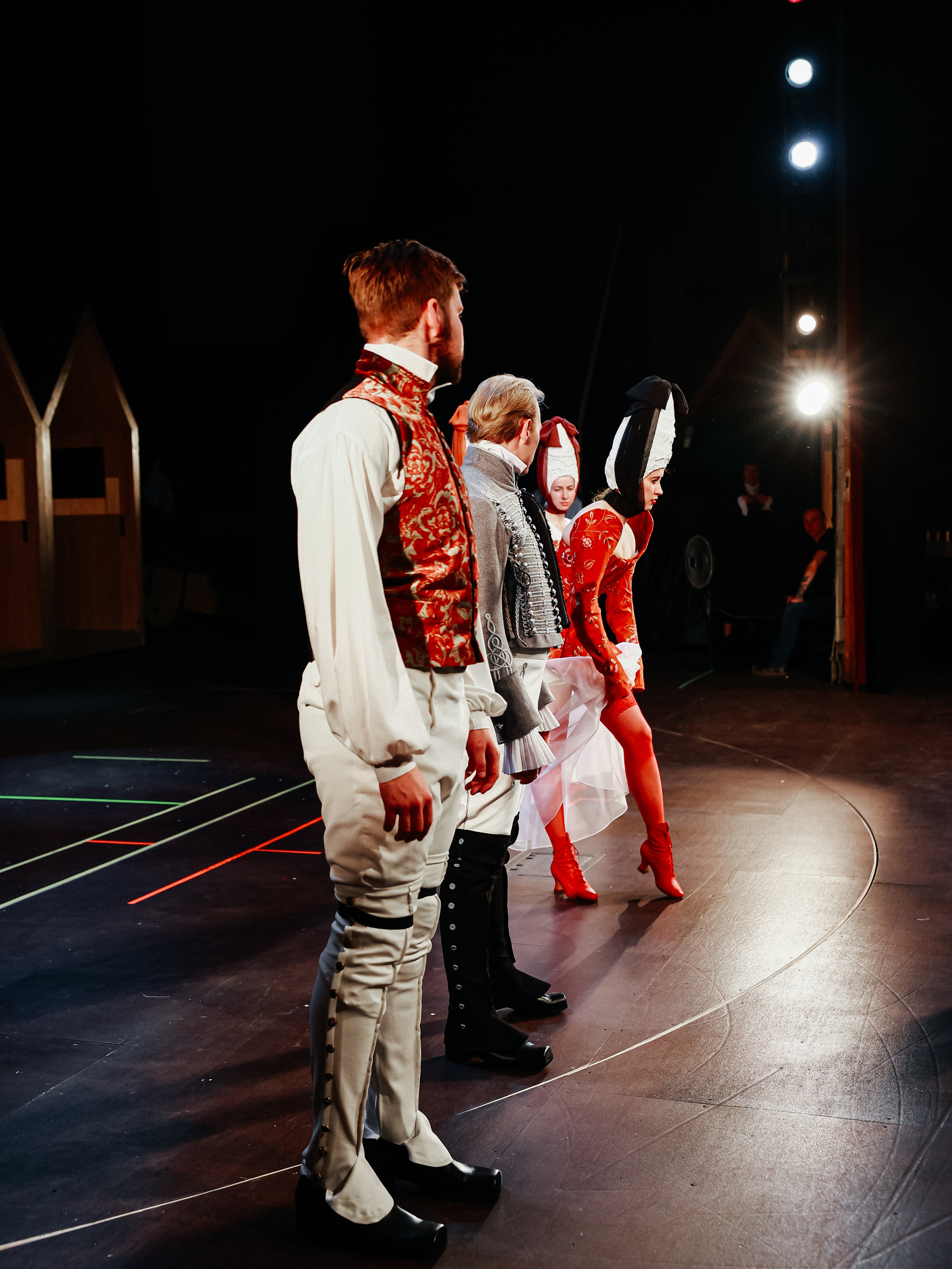 Предпоказ в муз театре. Фотограф Анастасия Косюра