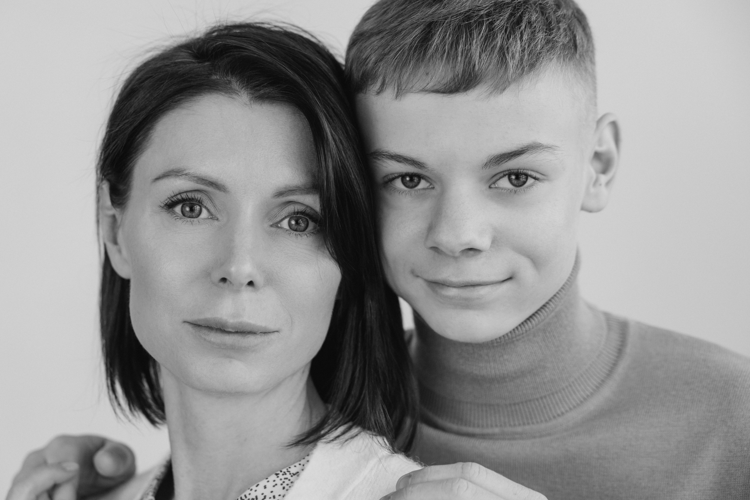 Виктория и Виктор, Ярослав, Савелий и Захар. Фотограф Анастасия Косюра