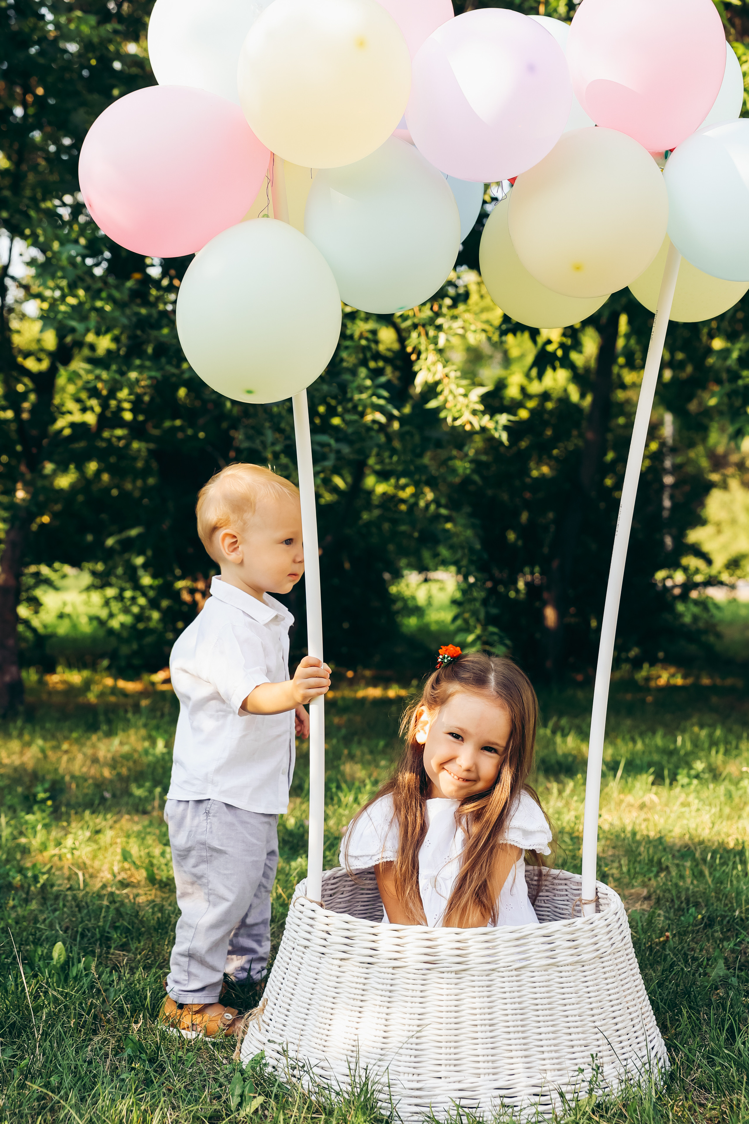 Даша и малыши. Фотограф Анастасия Косюра