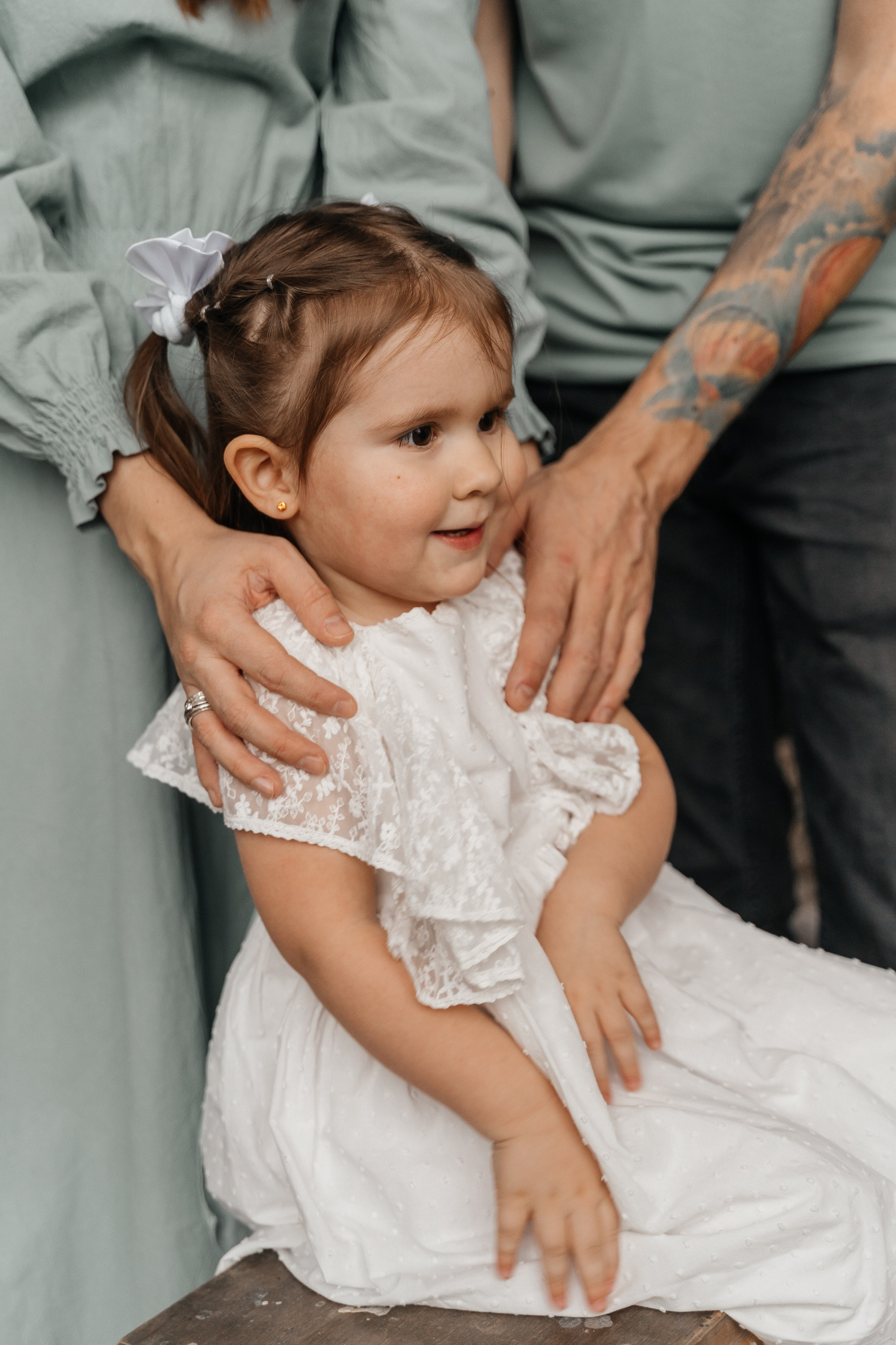 Серёжа, Аня и Василина. Волик Мария