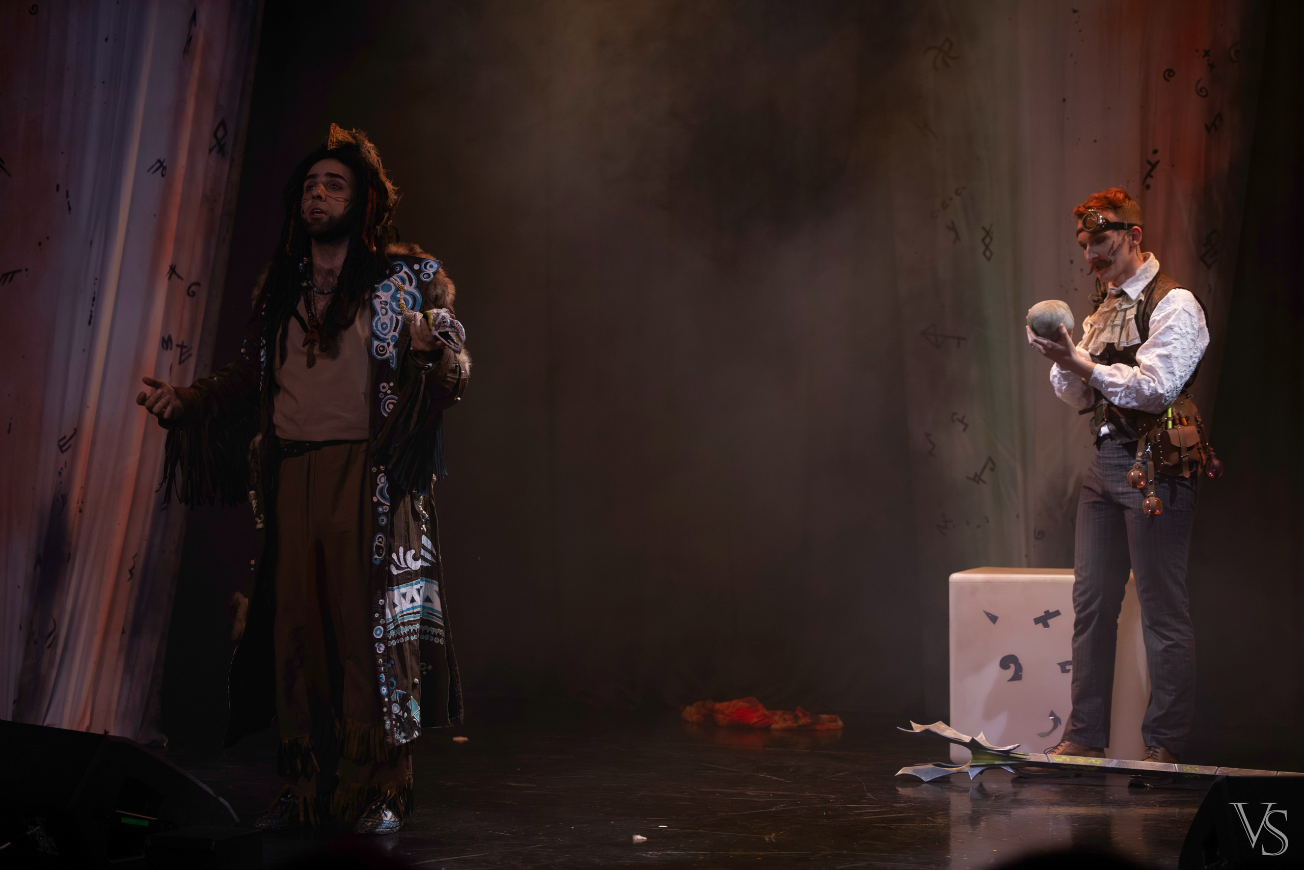 Книга стихий 25.01. Фотограф Виктор Степанов