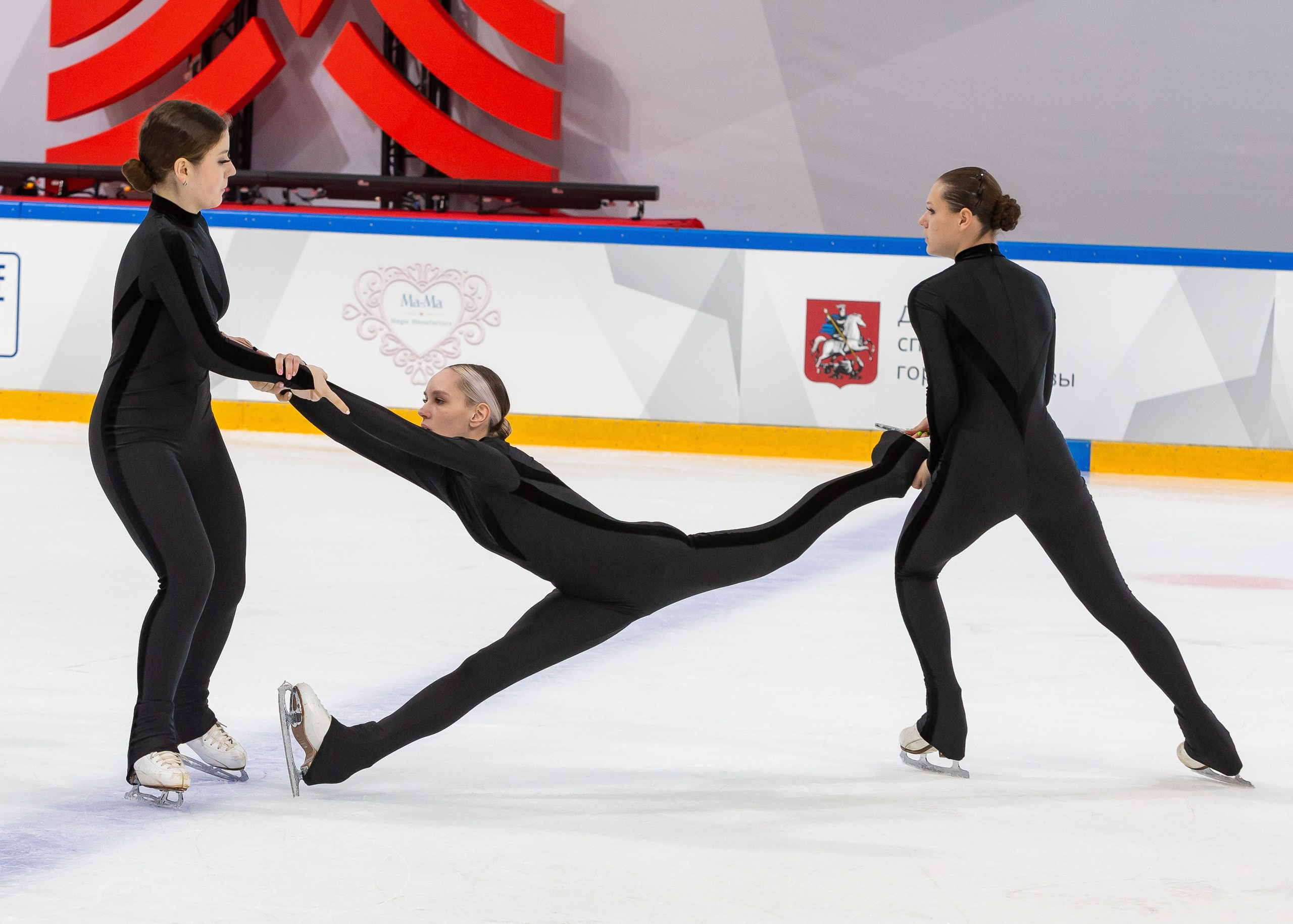 Кубок Московского Спорта. Фестиваль балетов на льду «Битва Школ» 2024. Репортажный фотограф в Москве