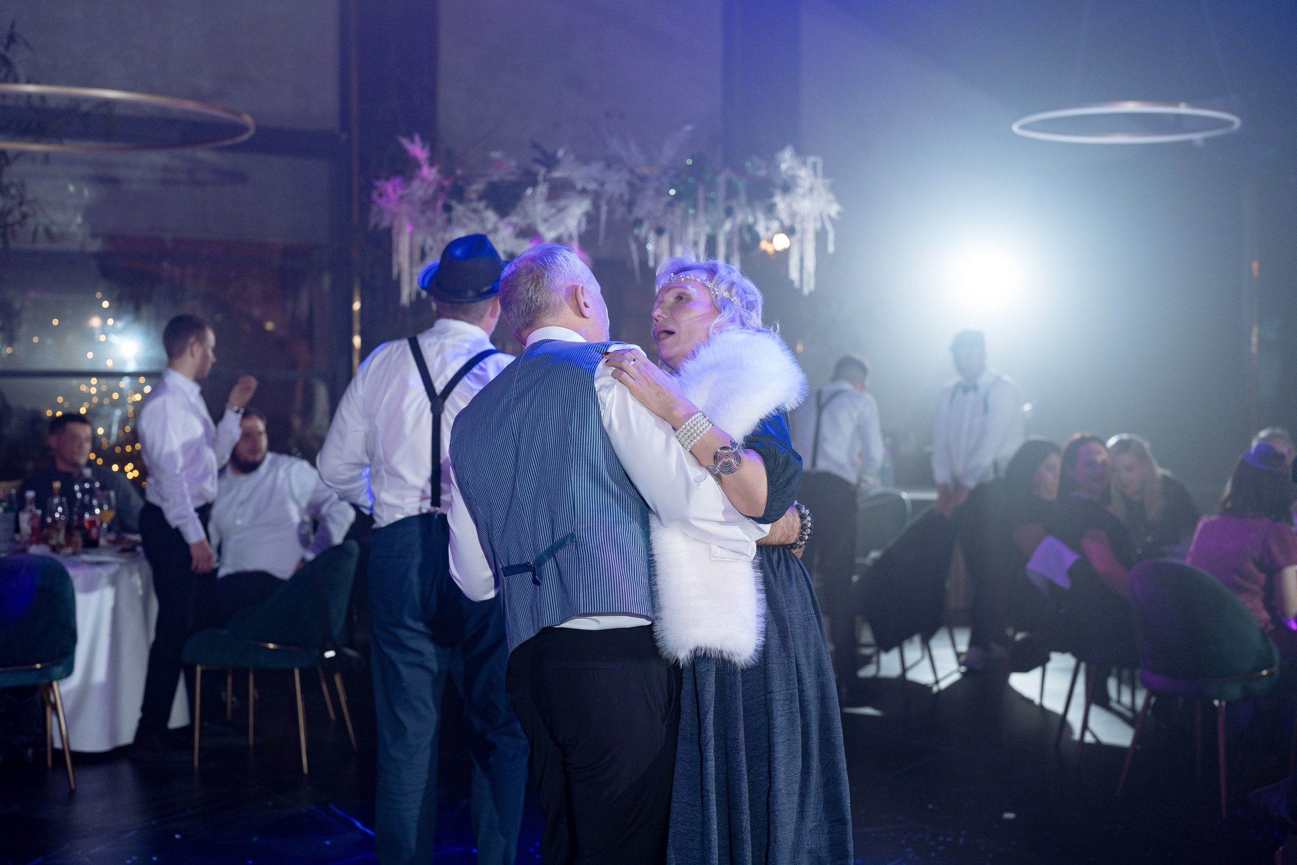 Альбион Тур