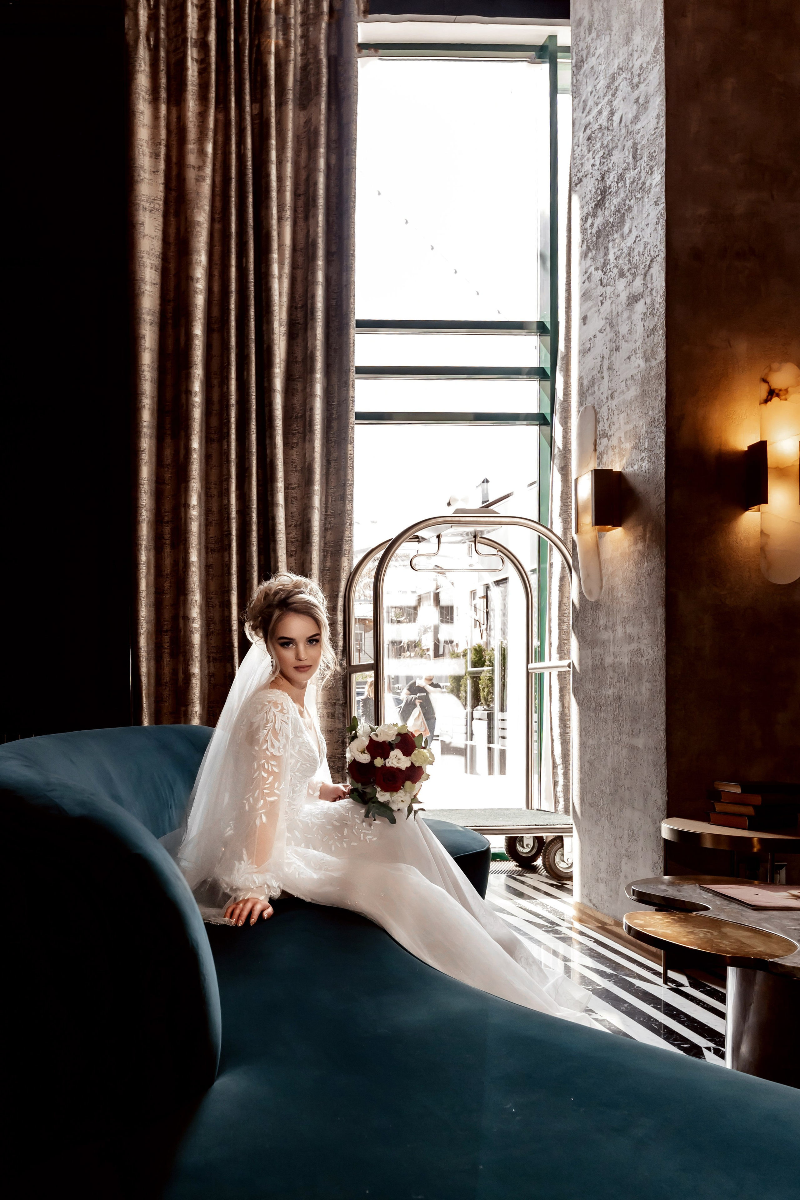 Свадебная фотосессия в отеле Арка