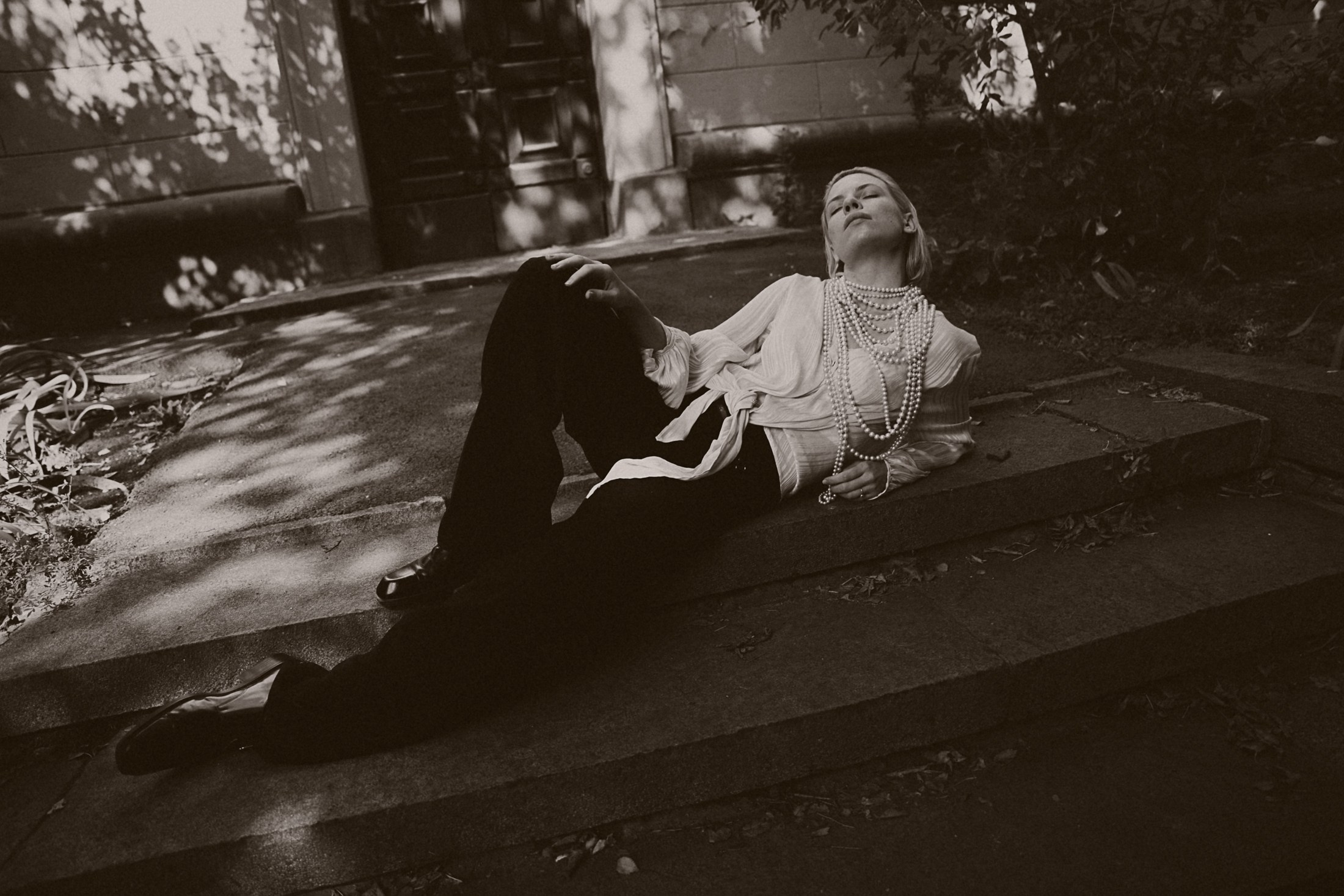 KSENIA. TUTSARKIS — Art Director | Stylist | Photographer