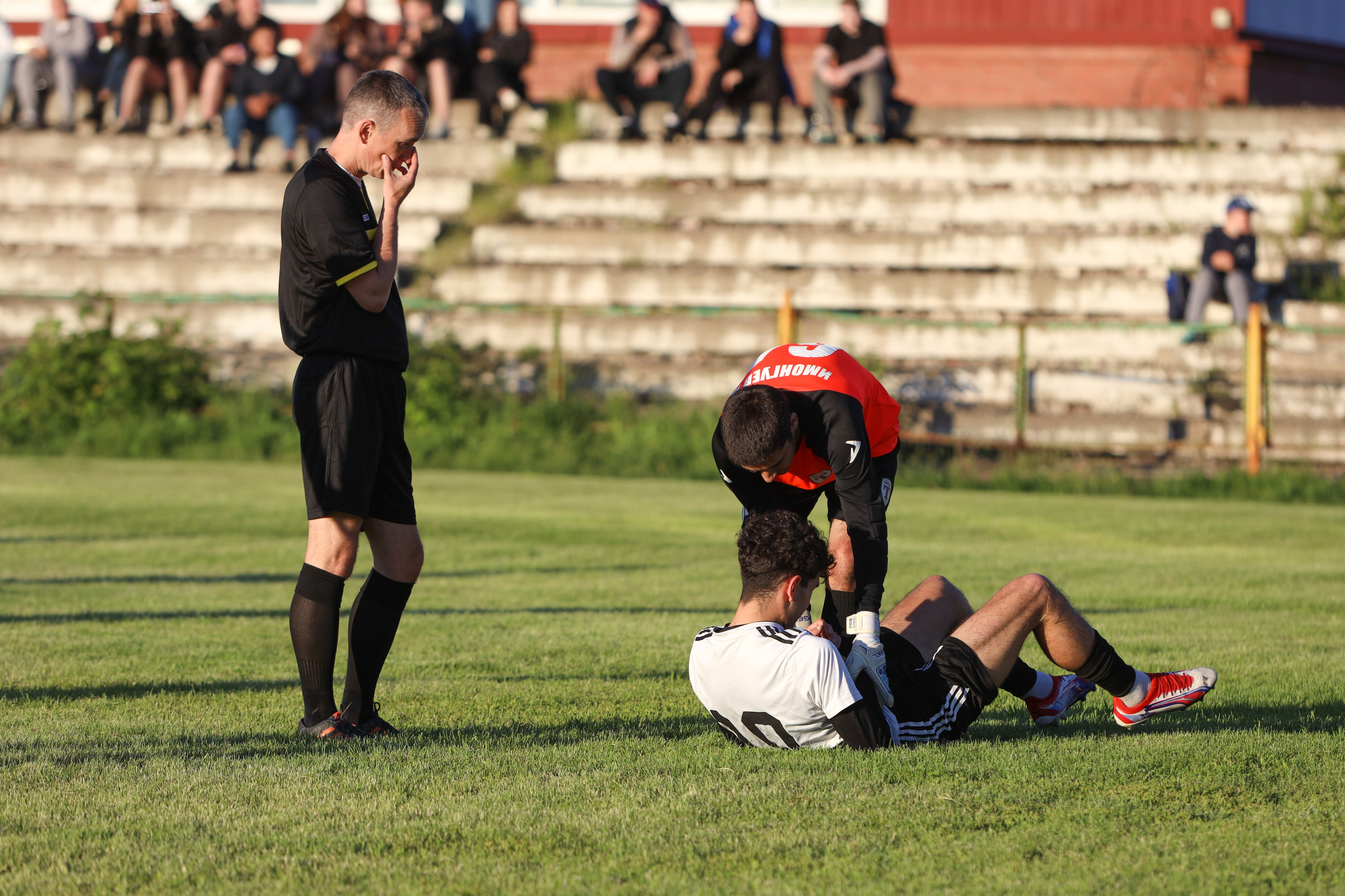 Чайка — Торпедо. Взрослое первенство города по футболу. Спортивный фотограф в Самаре