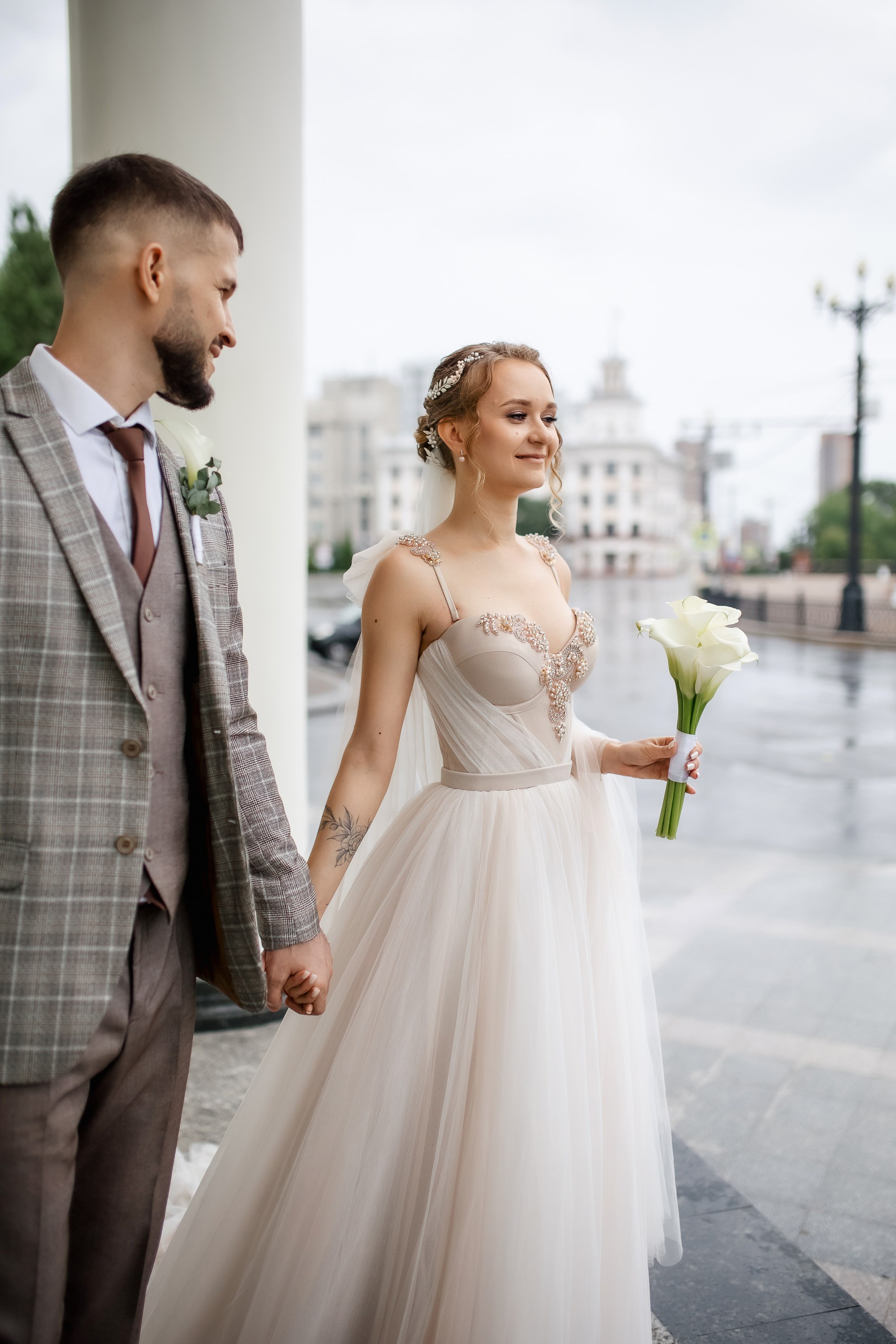 Степан и Ульяна. Утро. Загс. Прогулка. Дождь и солнце. Свадебный фотограф в Хабаровске