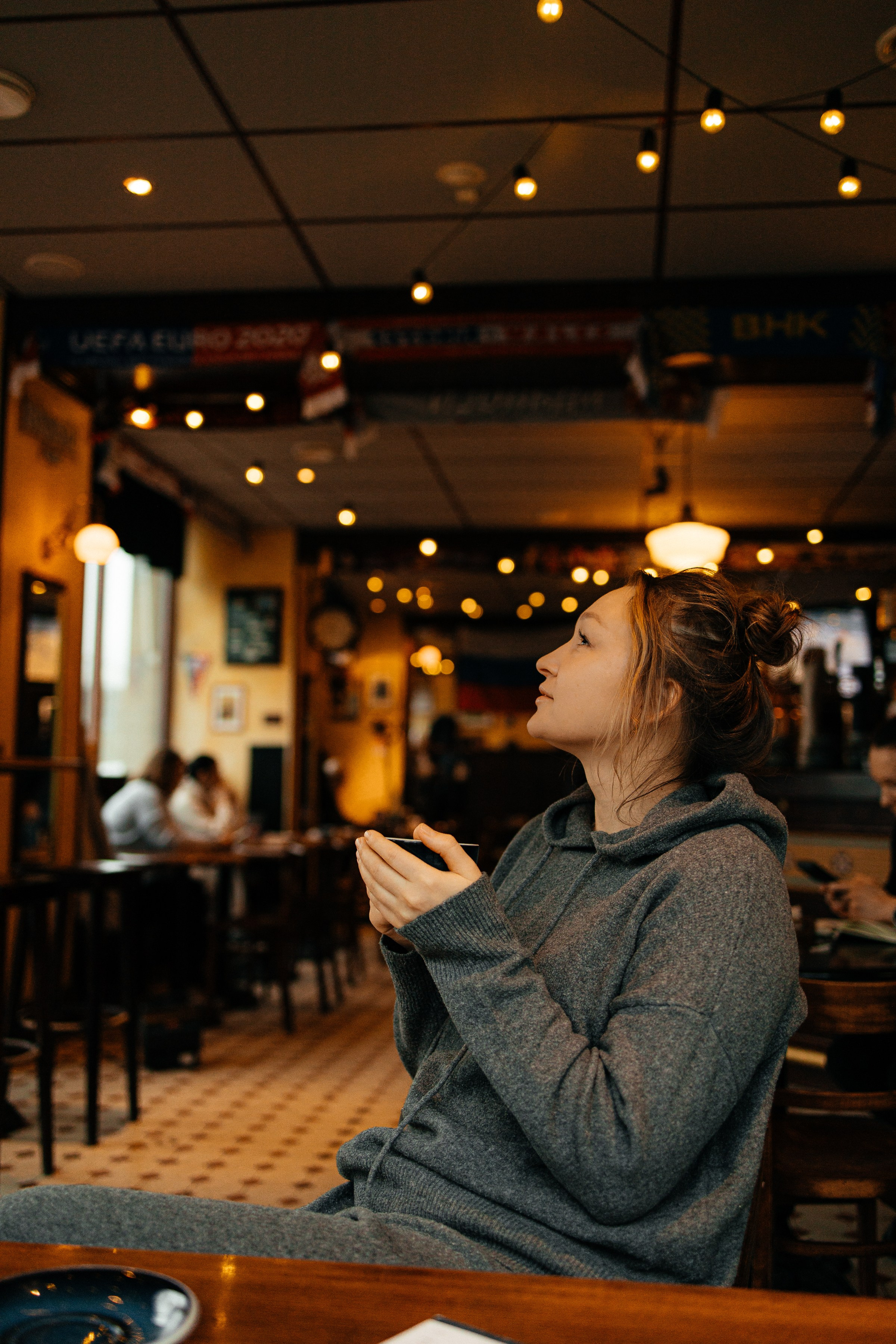 Лена в «Champion bar». Фотограф в Выборге и Санкт-Петербурге Маша Гуляева