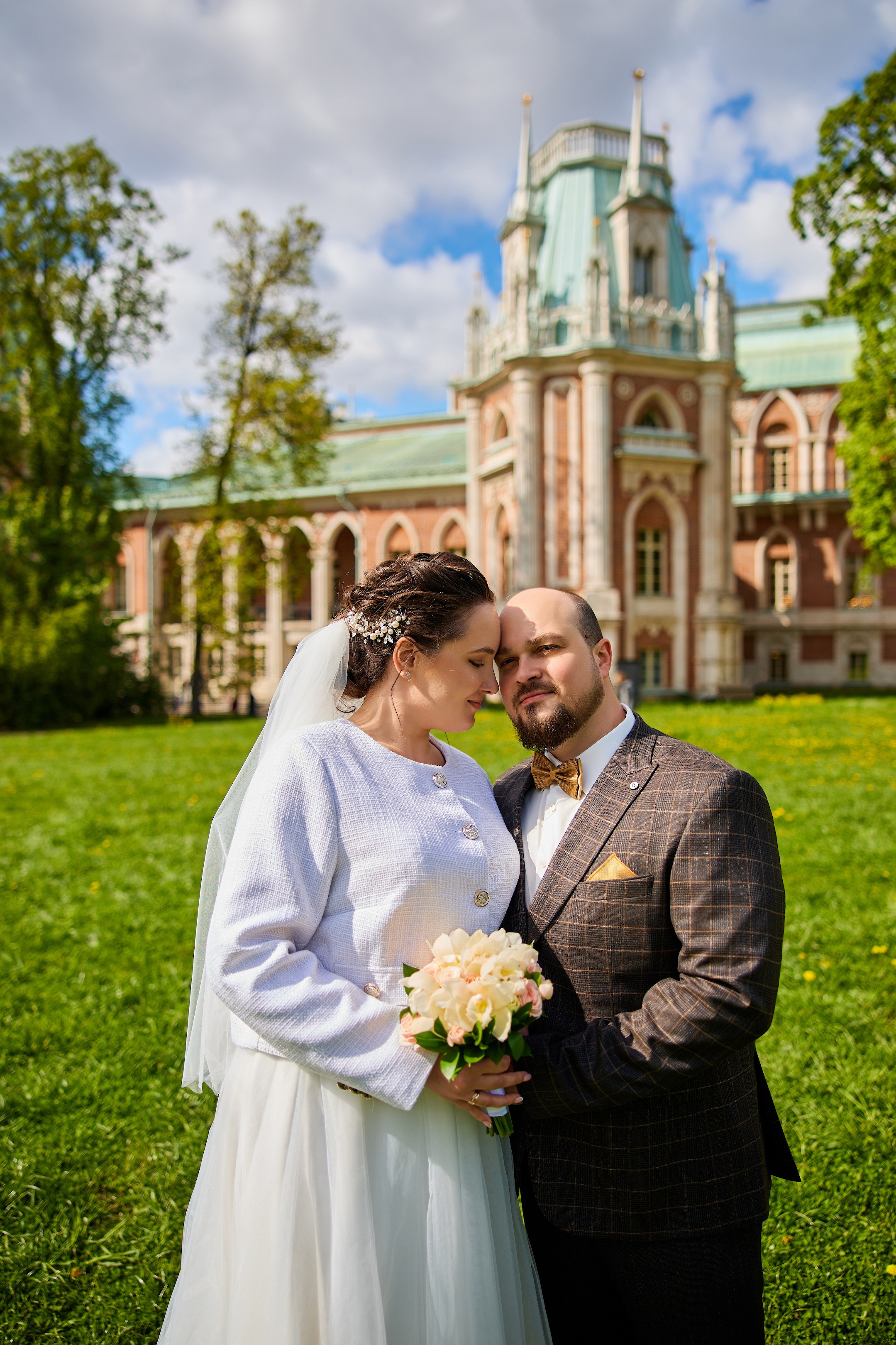 Свадебная фотосессия в Царицыно. Свадебный фотограф Сергей Колбинский