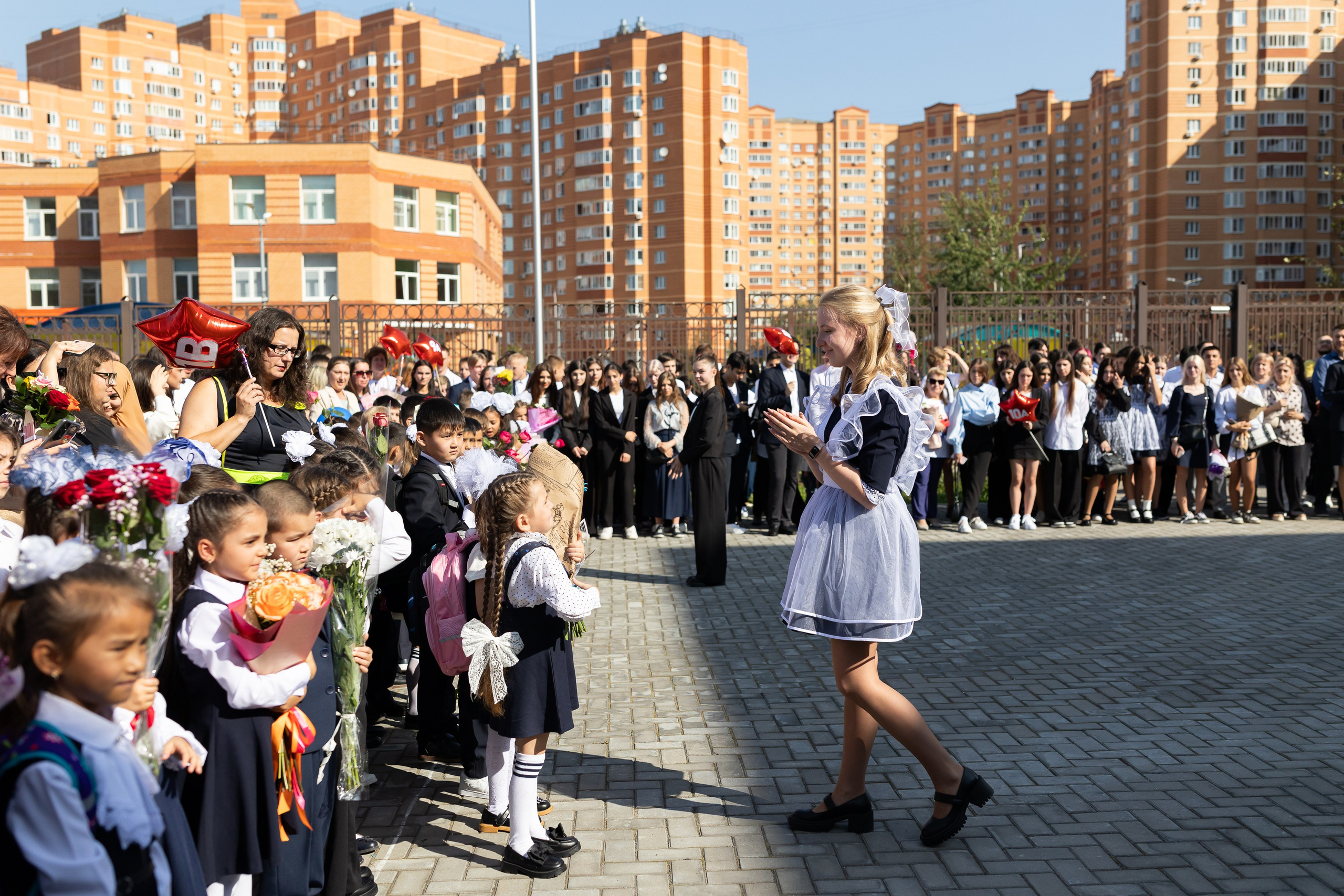 Линейка 1 сентября. Профессиональный Фотограф в Москве Андрей Славнов
