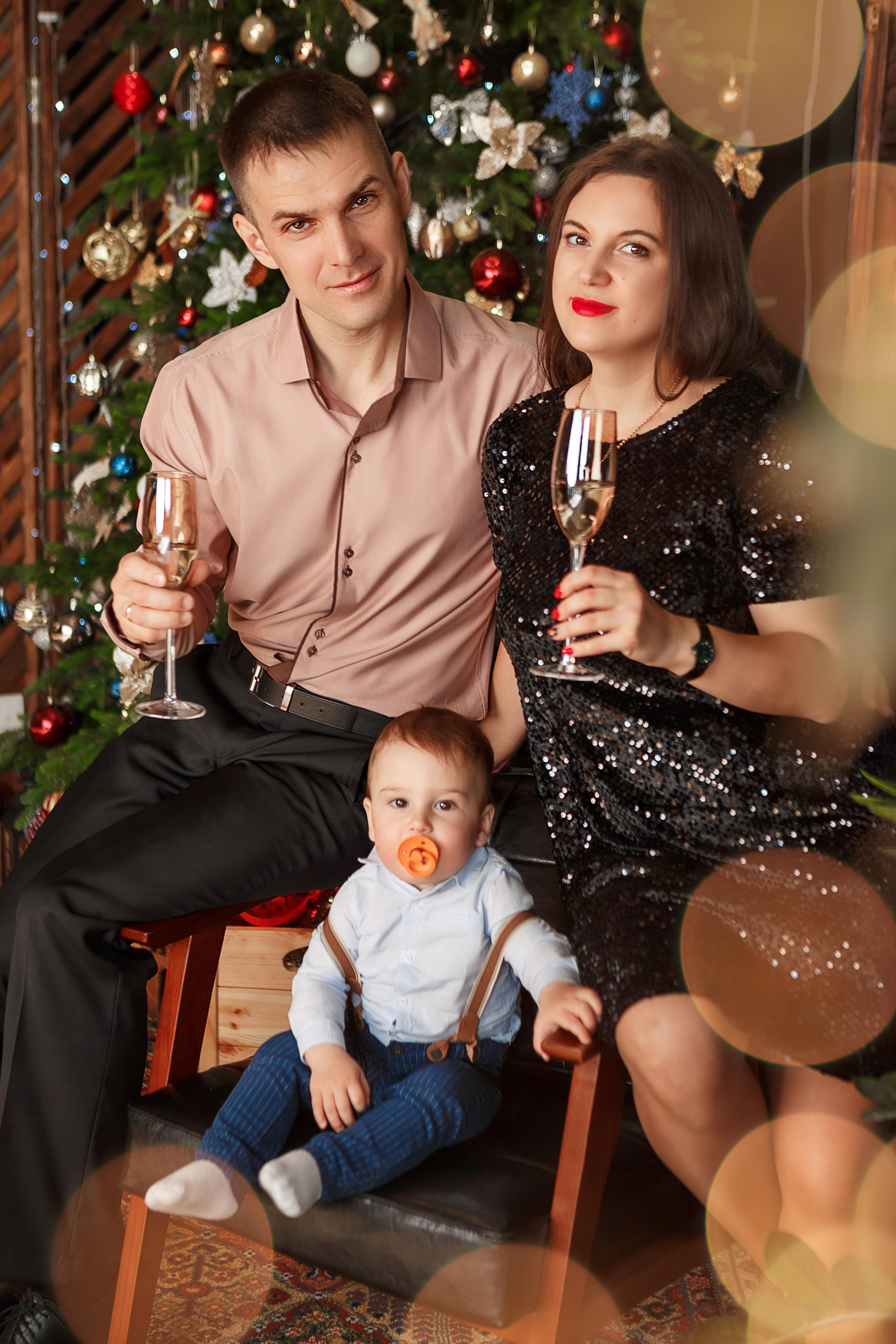 Виталий, Юлия и Костя. Скоро Новый год!. Детский, семейный фотограф в Южно-Сахалинске, Невельске и Холмске