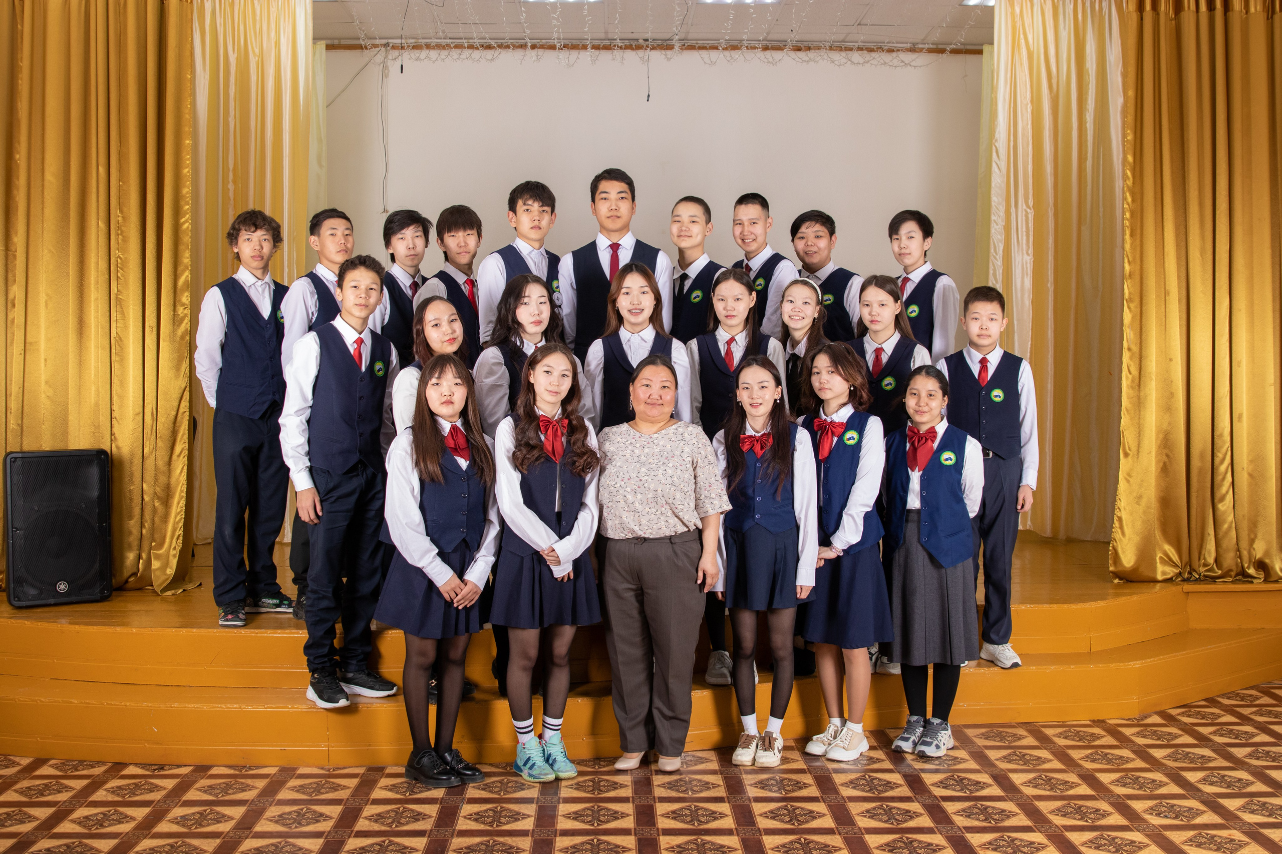 Школа. Ньургуйаана Тарагаева. Детский и семейный фотограф в Якутске