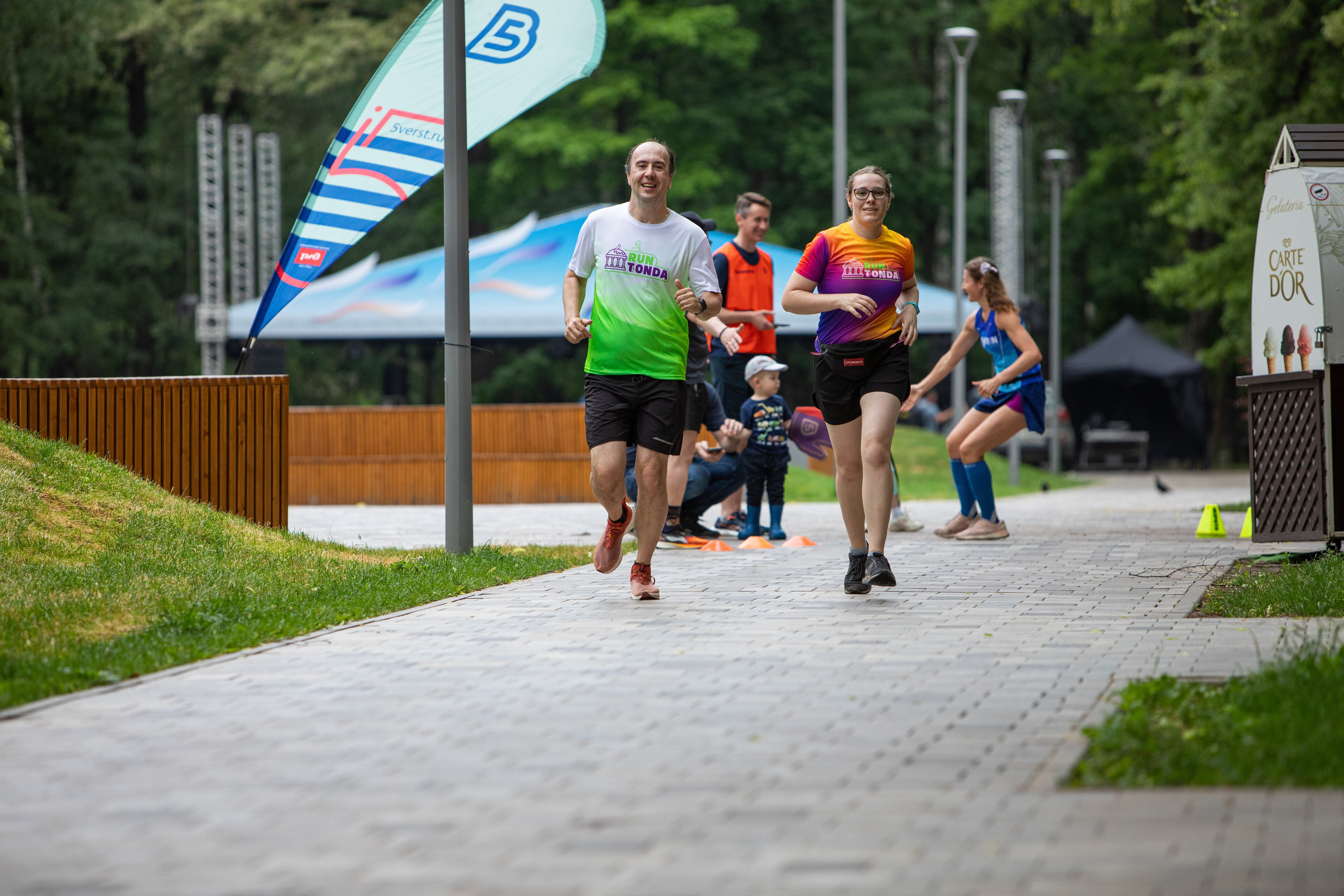 5 вёрст в Химках в День России, 12.06.24. Фотограф Сергей Ловкий
