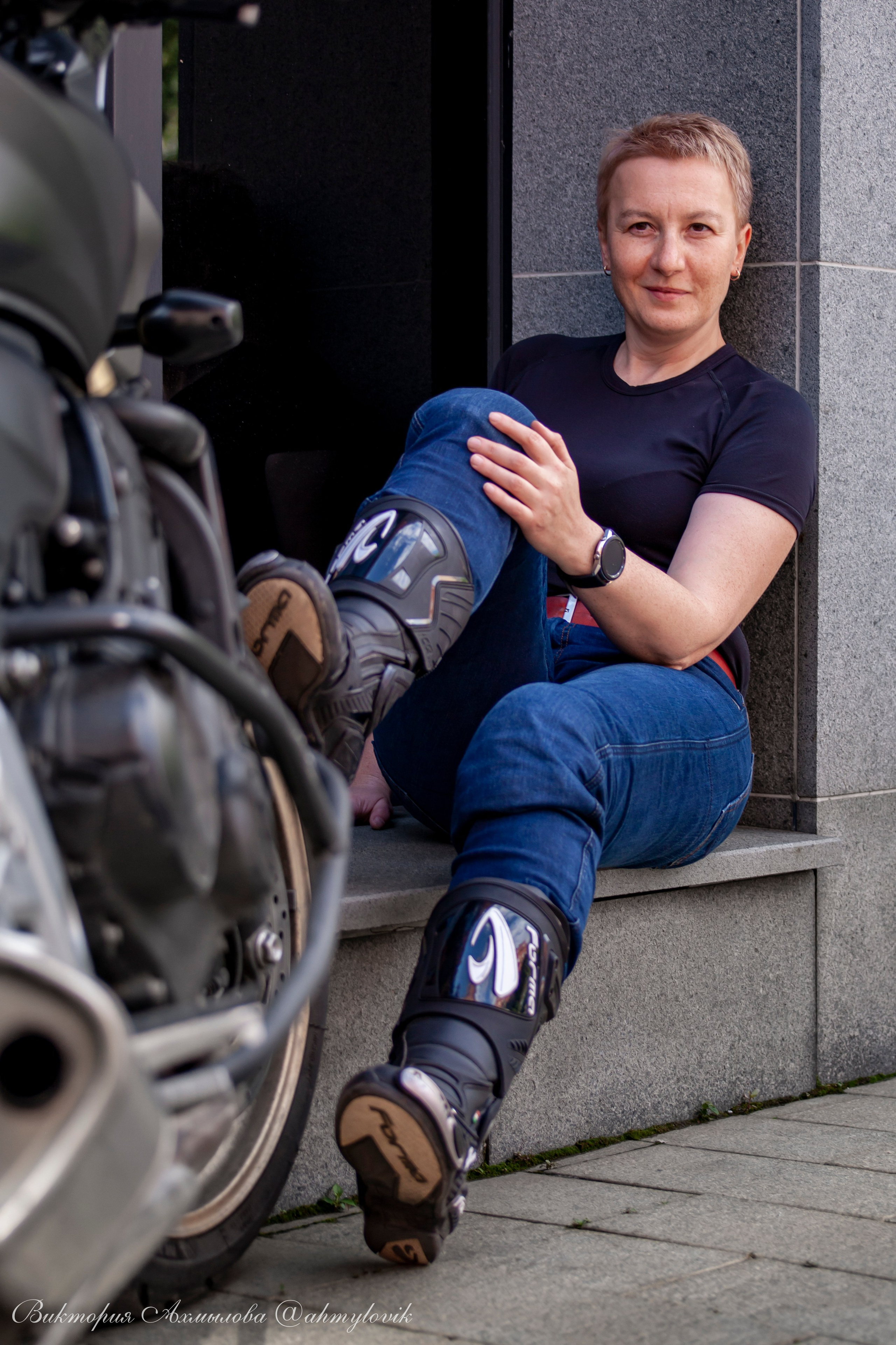 Катя и Хорнет (Honda CB 1000 Hornet). Виктория Ахмылова. Фотограф в Москве