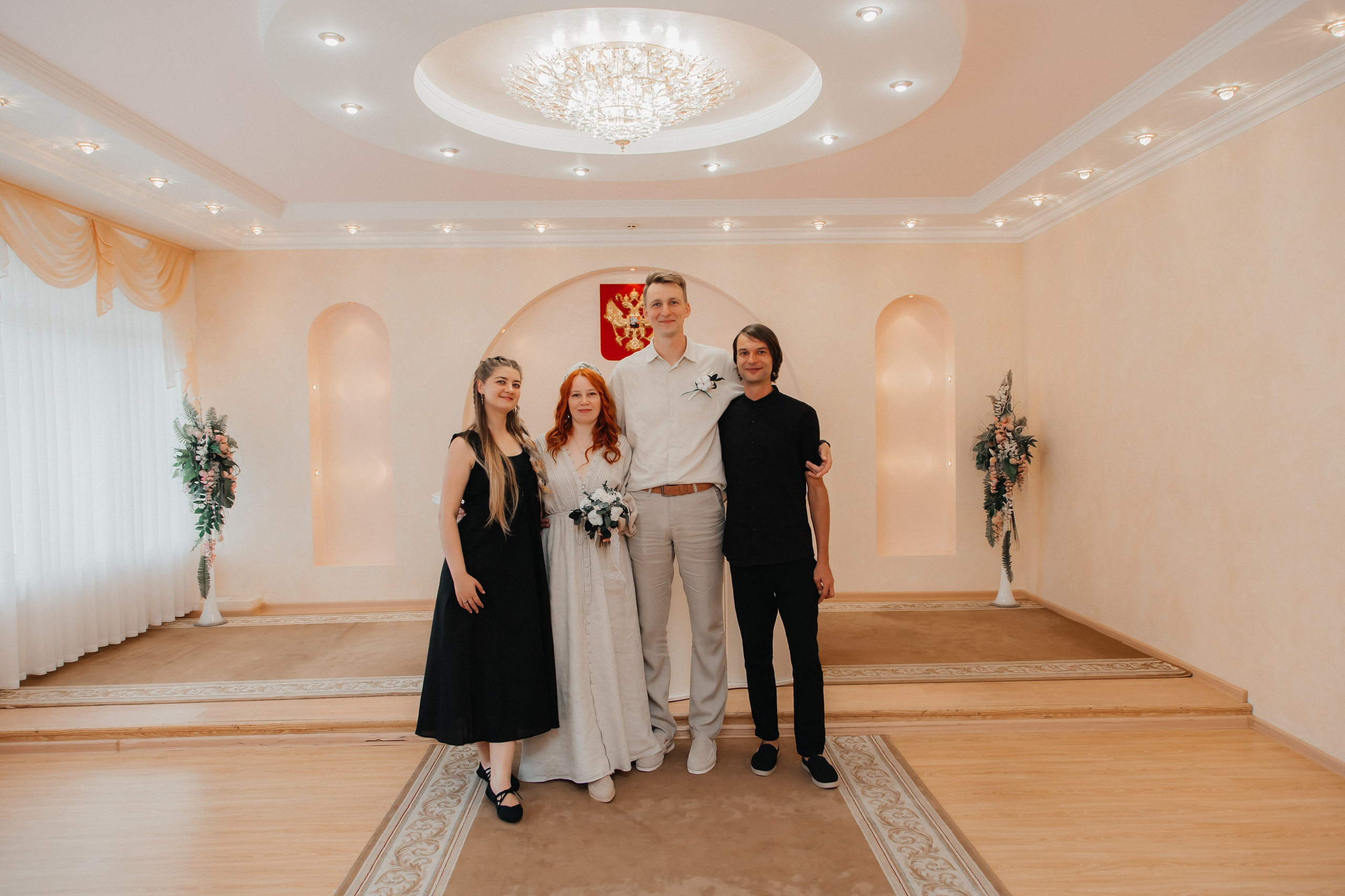 ЗАГС. Свадебное Love story у моря. Семейный фотограф в Сочи, Лоо, Дагомысе, Вардане Кучумова Олеся