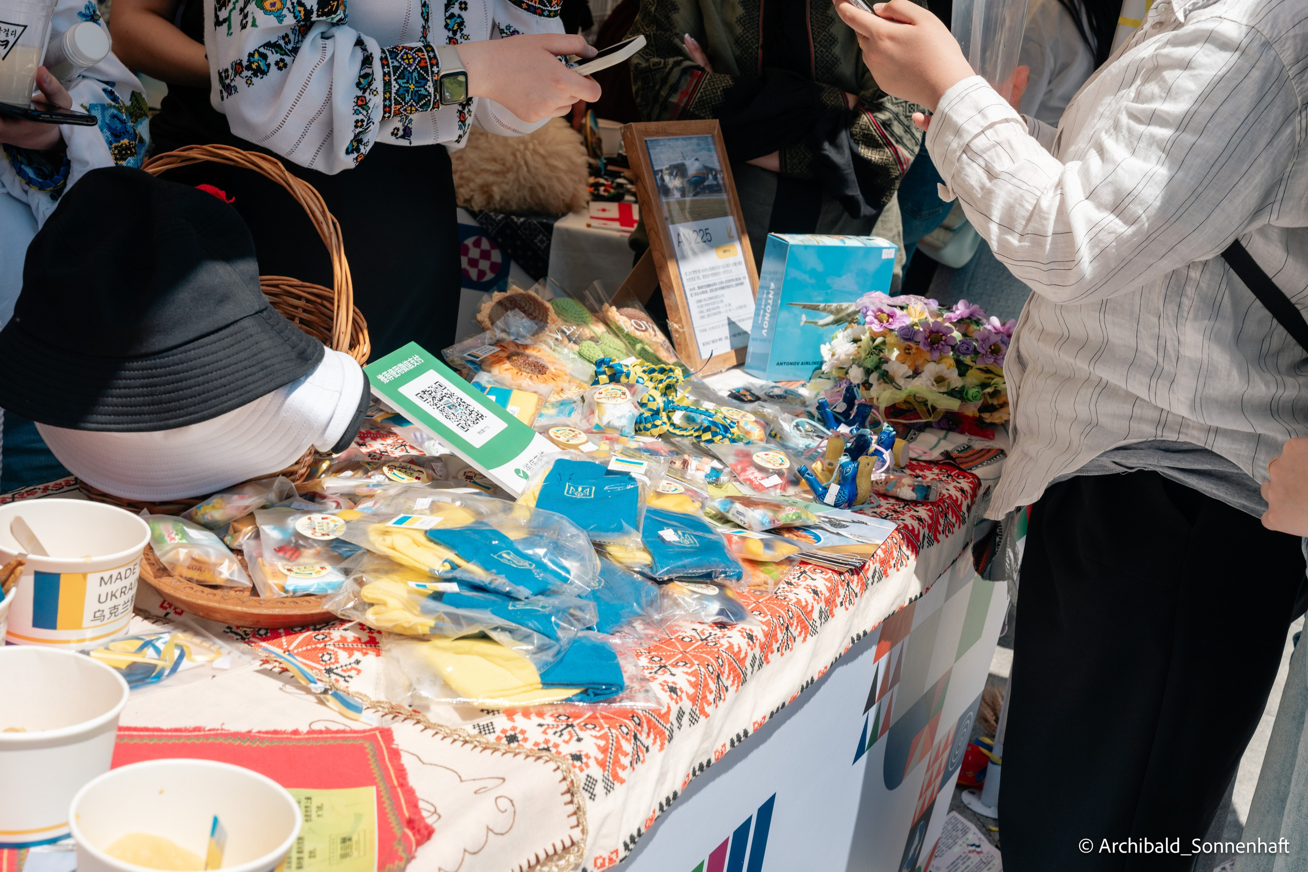 TJU Cultural Festival. Photographer in Guangzhou, China. Archibald Sonnenhaft