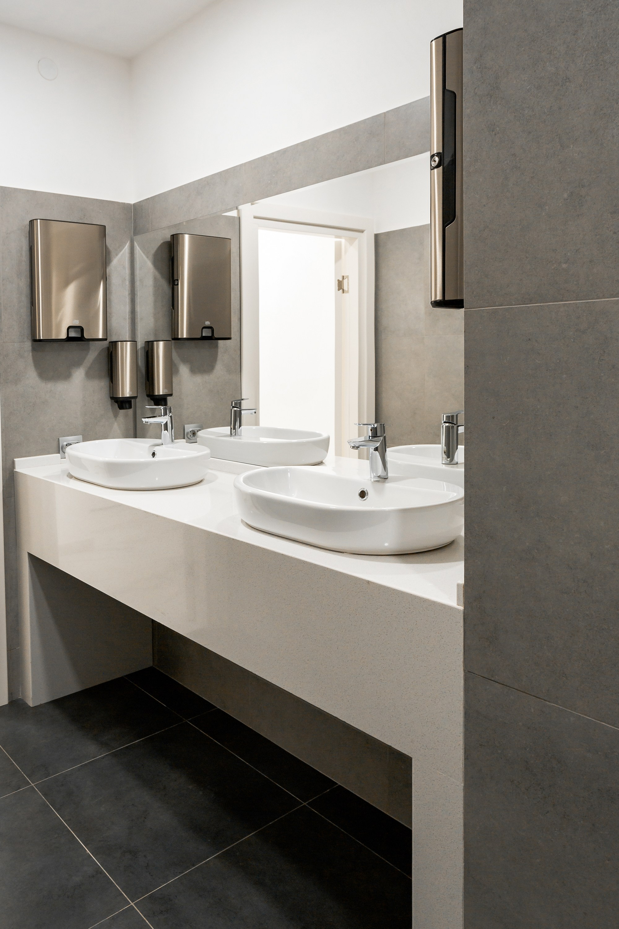 Mercure space. Репортажный фотограф в Алмате Чумаков Георгий