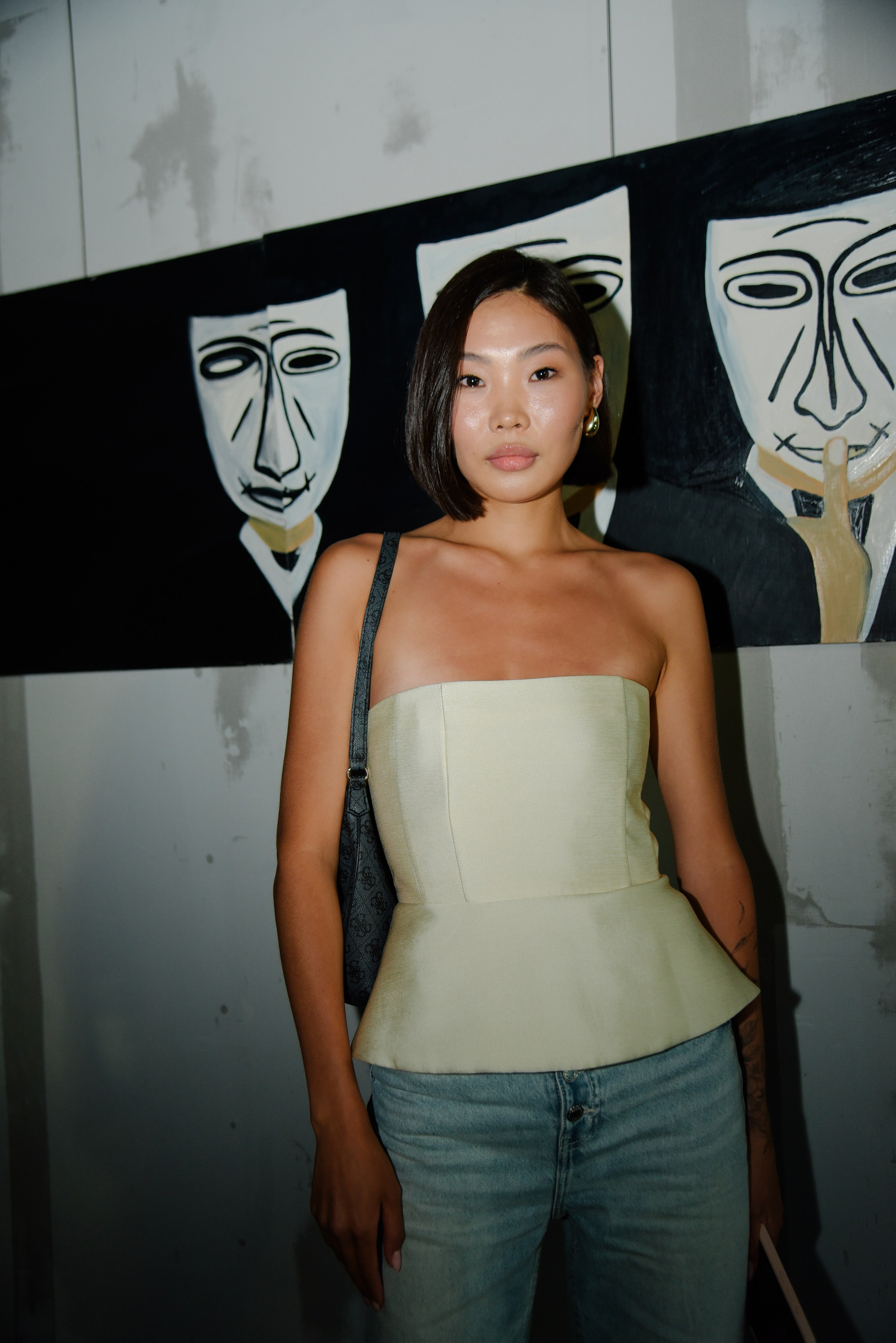 Александр Дильбази Игра взглядов в гранатовом саду. Фотограф Лола Волна, город Москва