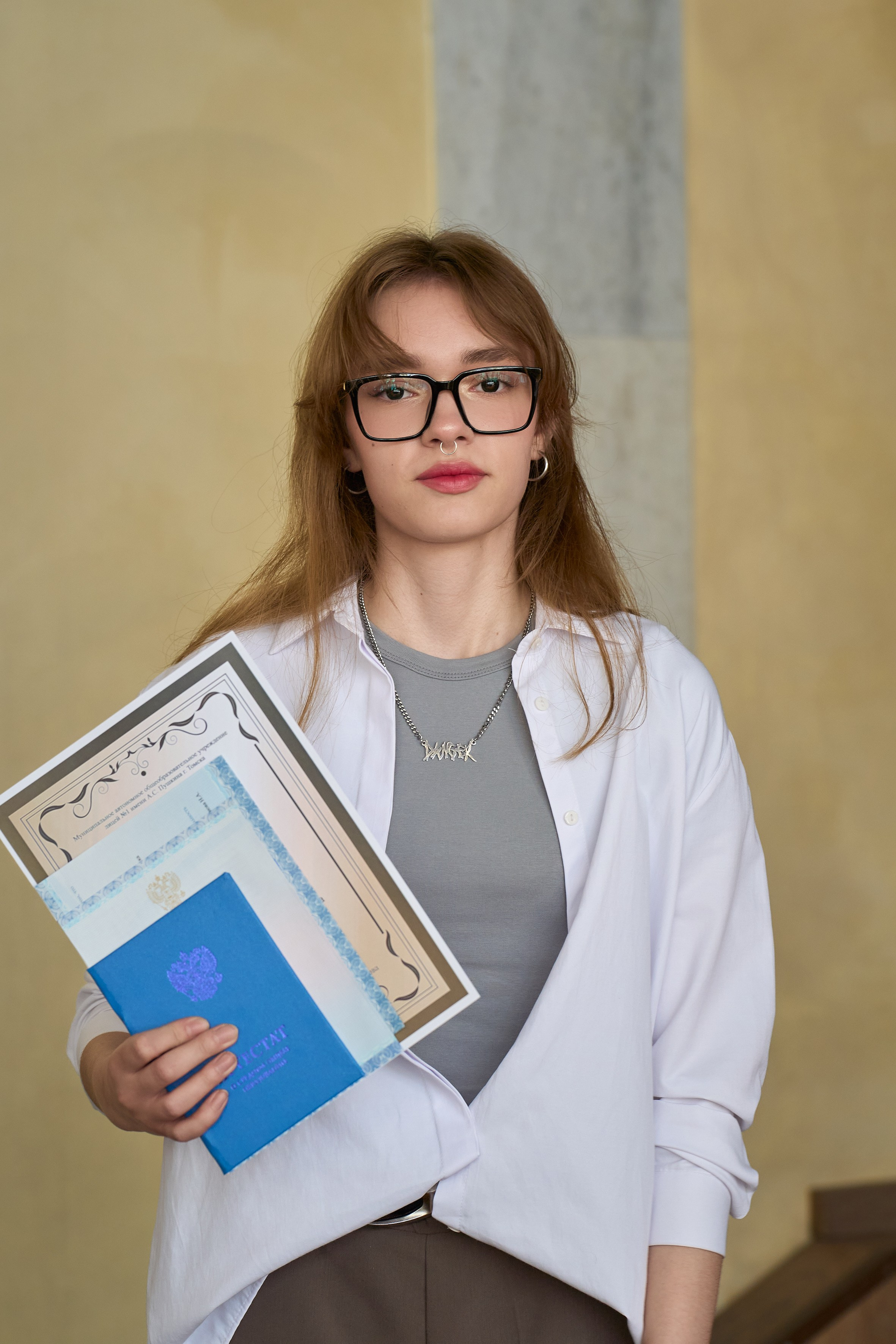 Вручение аттестатов 11 класс. Репортажный и портретный фотограф в Томске Ларионов Артём