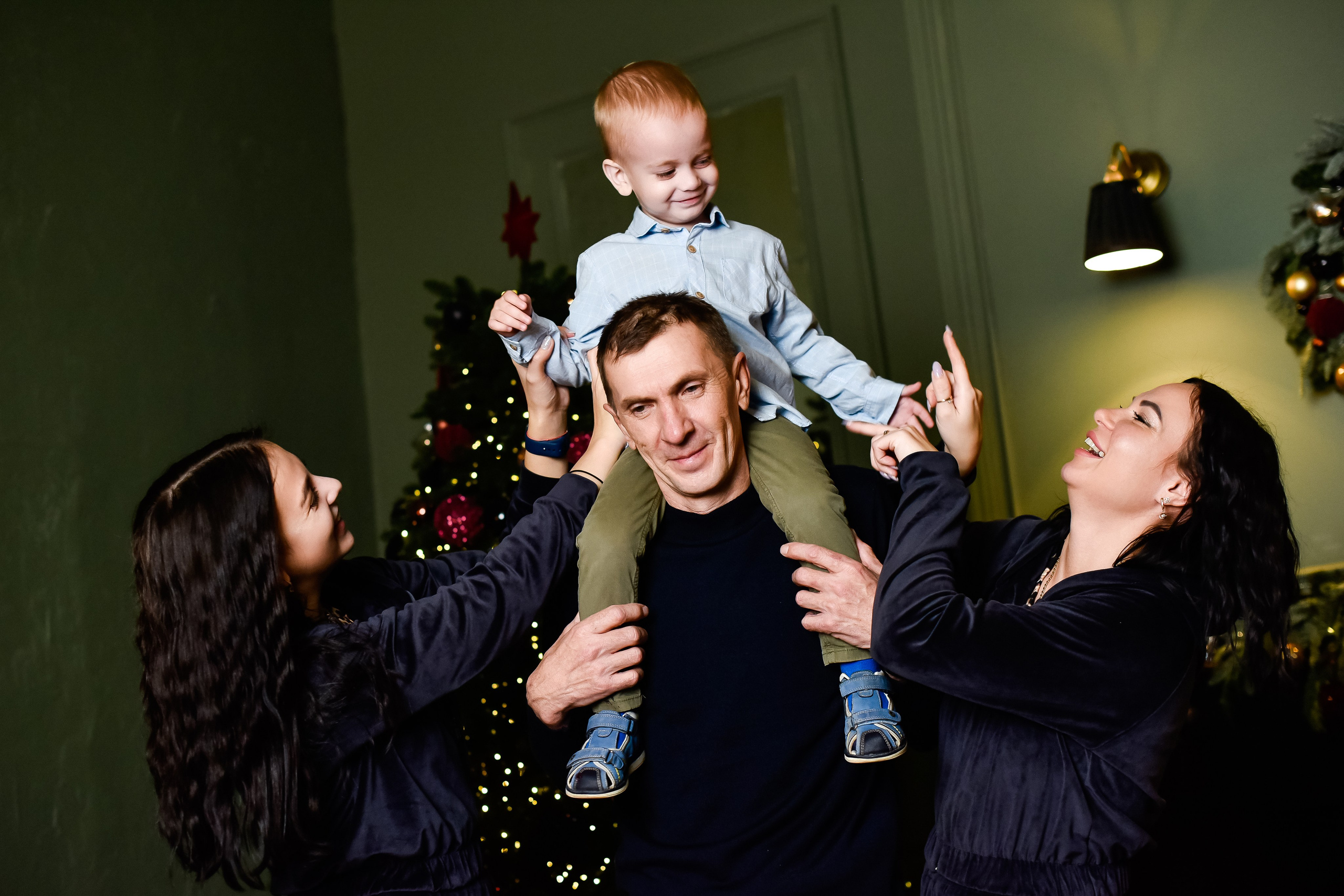 Большая семья Лины