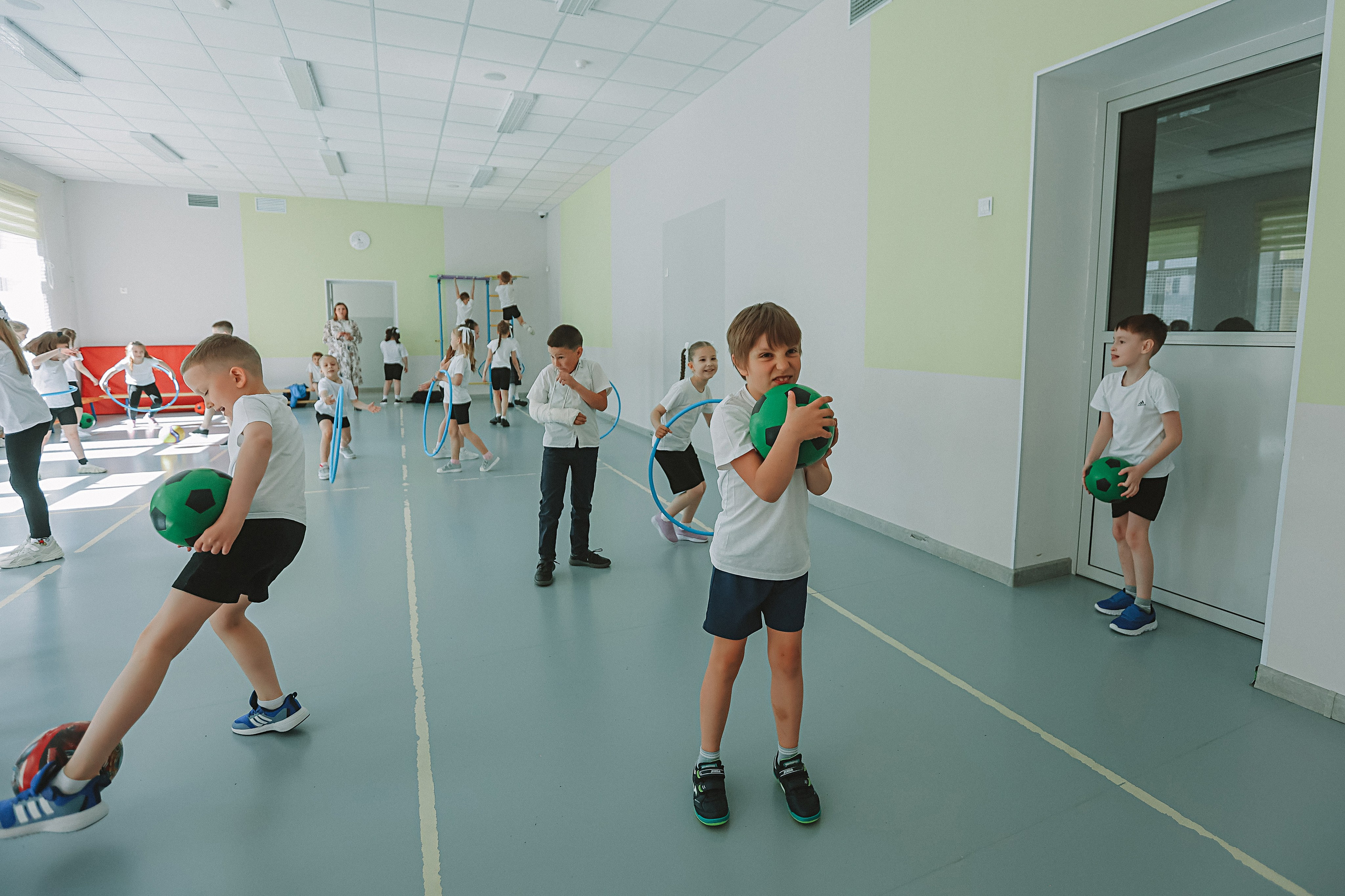 Один день в школе 1 класс. Семейный фотограф Тюмень, фотограф на роды Салмина Мария