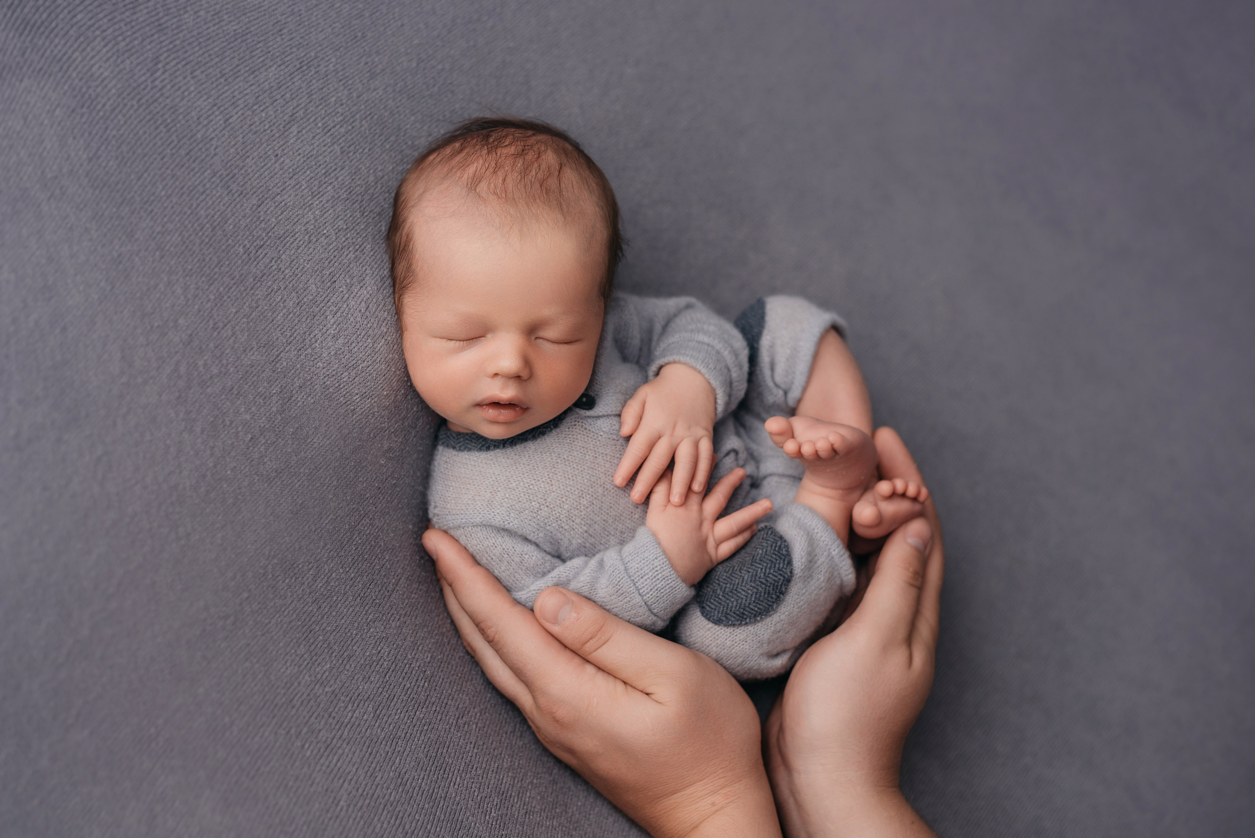 Артем. Фотограф новорожденных Белгород