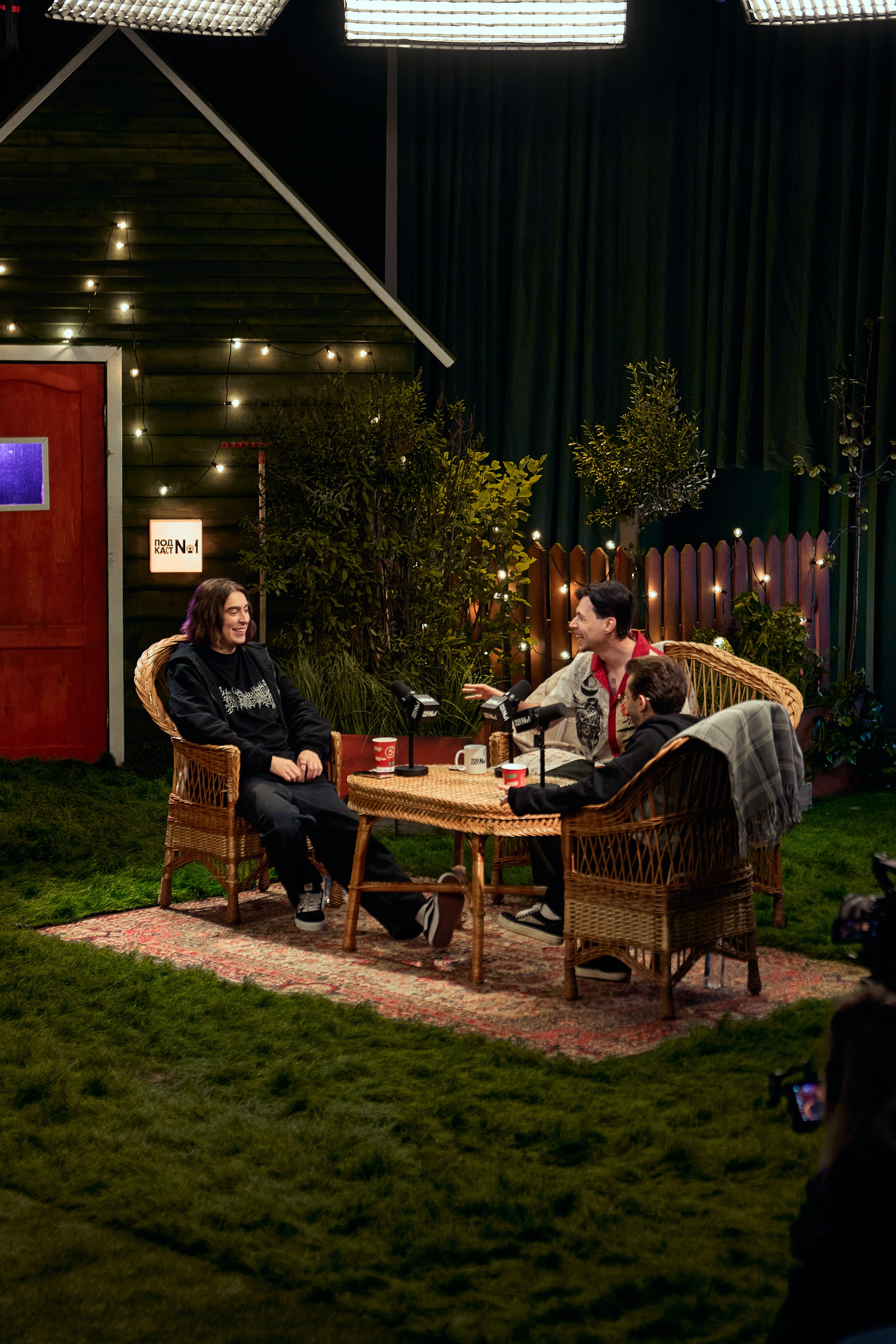 Бэстейдж «Летний подкаст № 1». Главная