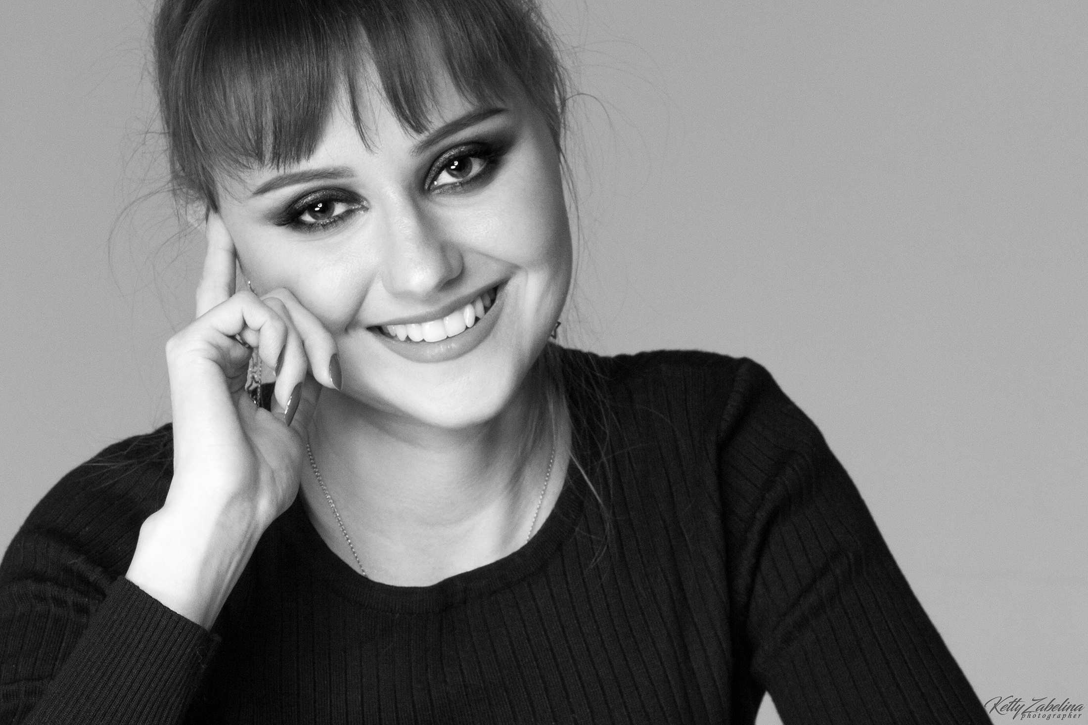 Портретная фотосессия, студийные съемки Екатеринбург от Ketty Zabelina. ТОПовый фотограф новорожденных newborn и беременности, Екатеринбург