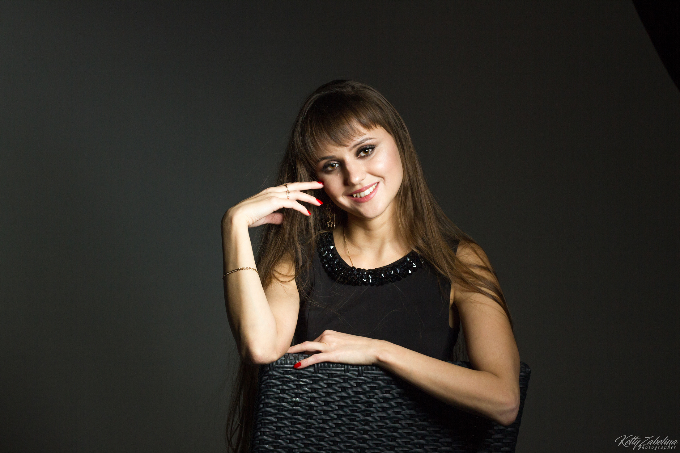 Портретная фотосессия, студийные съемки Екатеринбург от Ketty Zabelina. ТОПовый фотограф новорожденных newborn и беременности, Екатеринбург