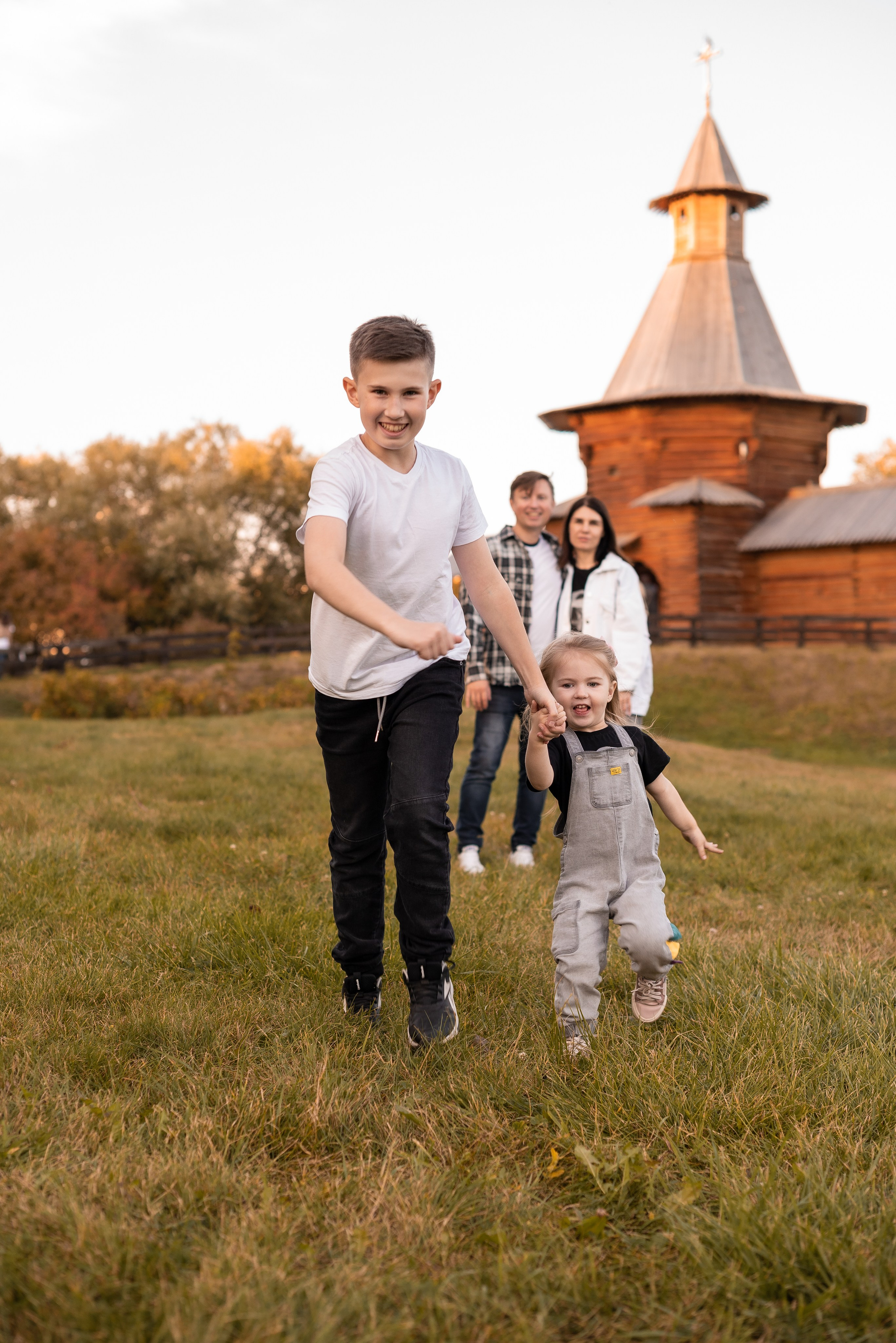 Витя, Аня, Киря и Миюша. Семейный, индивидуальный, контент фотограф Москва