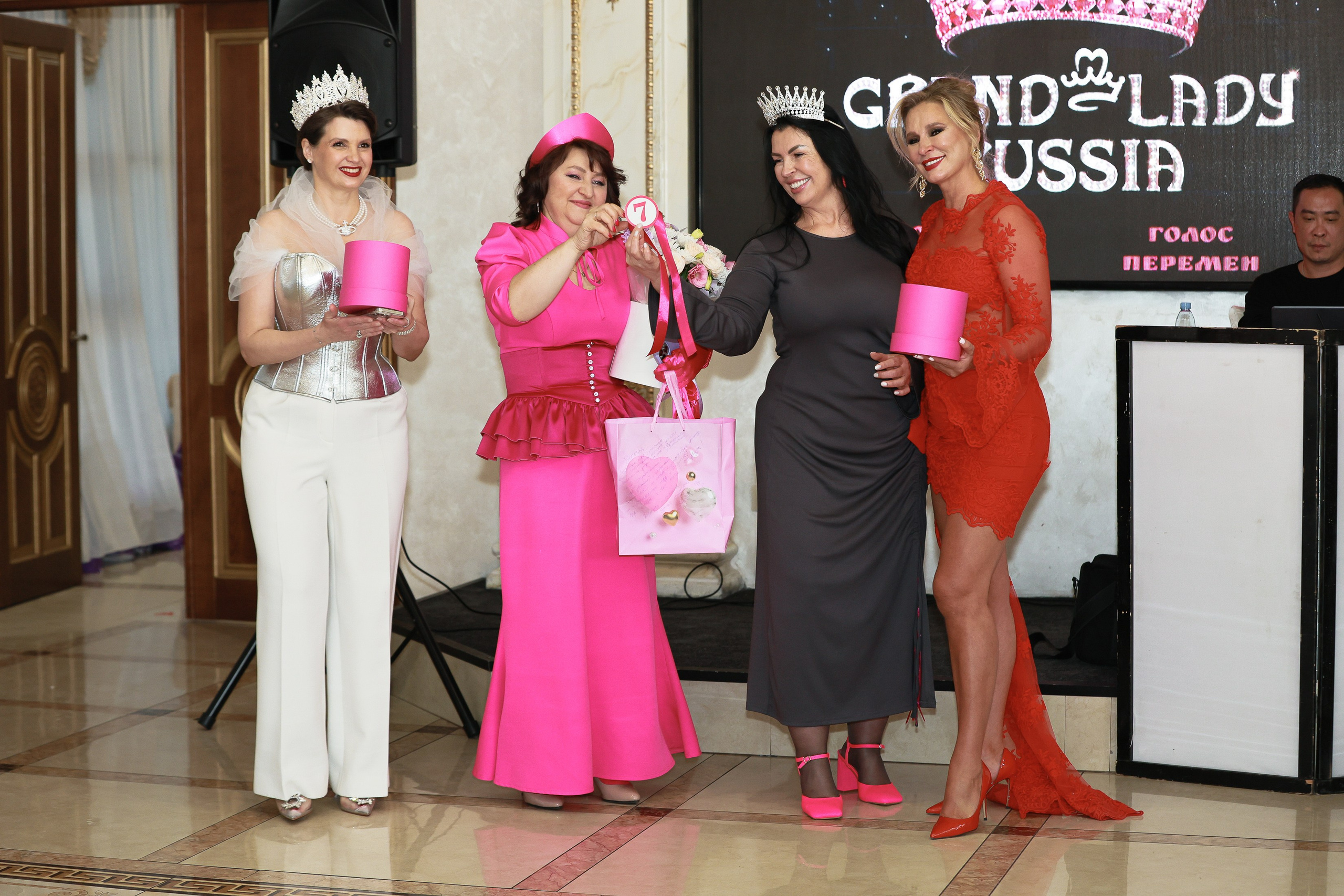 Открытие конкурса красоты элегантного возраста «Гранд Леди». Фотограф Юлия Мальцева
