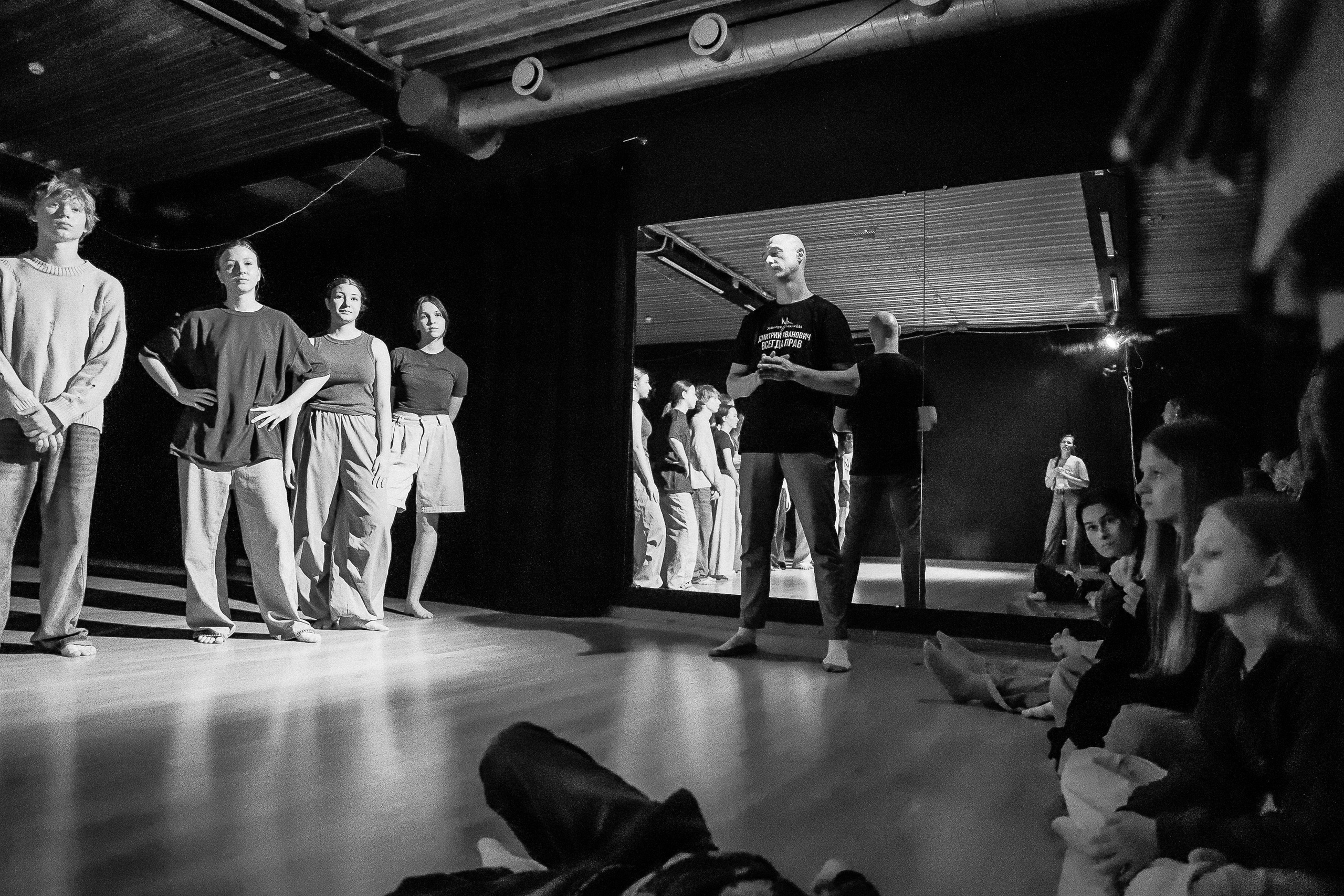 Современный показ Подземка. Небесные ласточки. Фотограф Юлия Мальцева