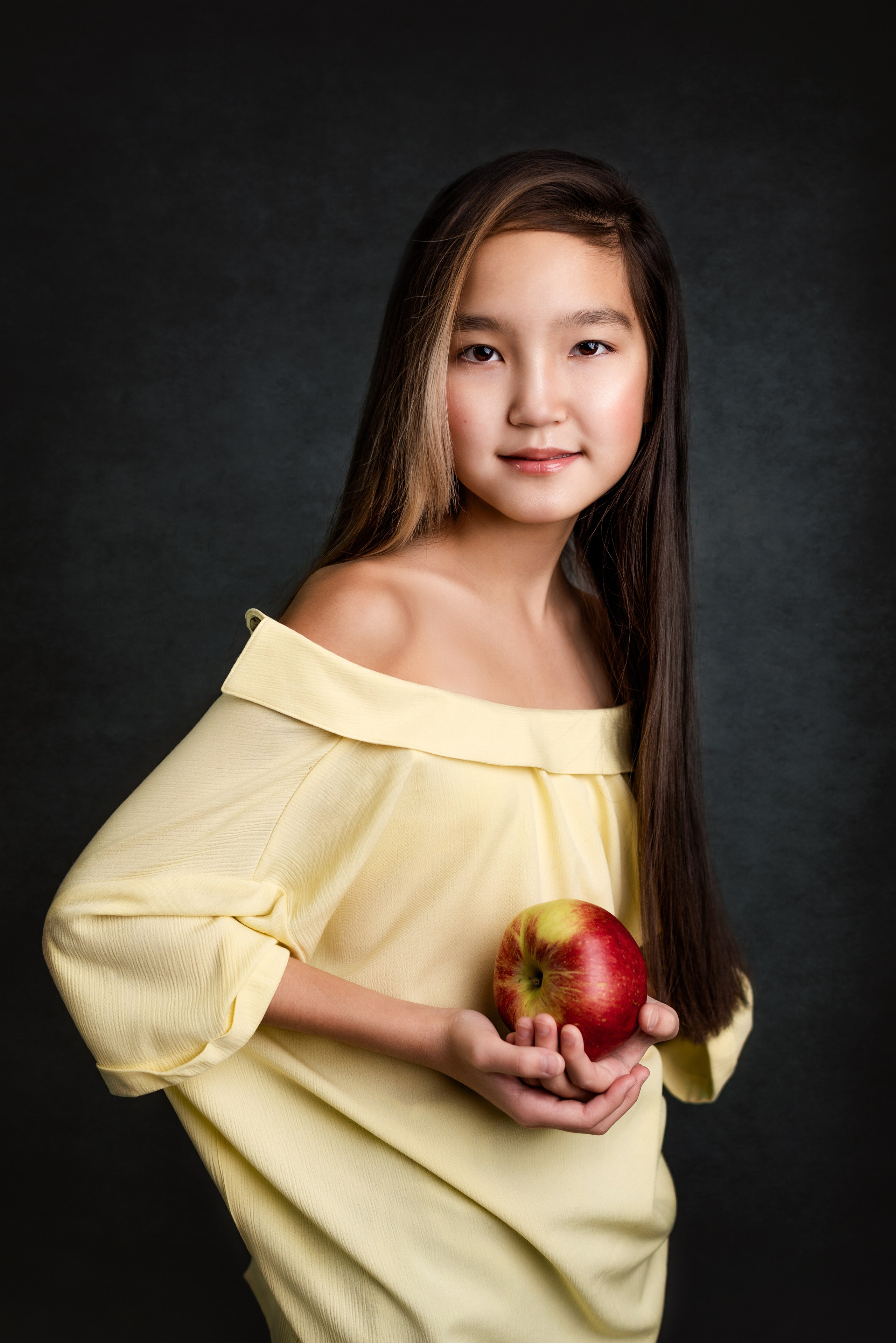 Яблочные дети. School Photographer In Astana Tabakova Natalya