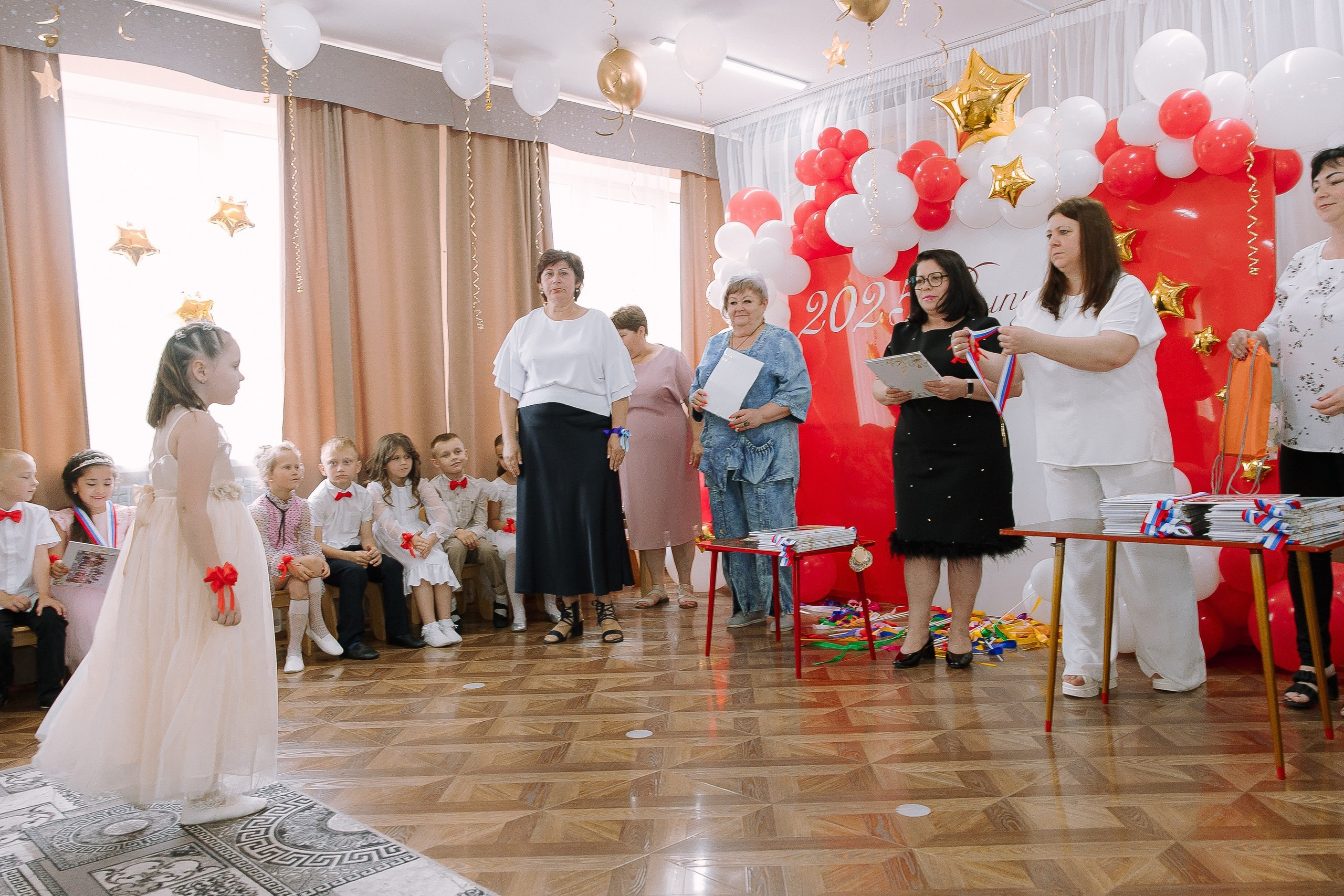 Выпускной в ДС 26. Выпускные альбомы Натальи Бутко: Новороссийск, Анапа, Геленджик