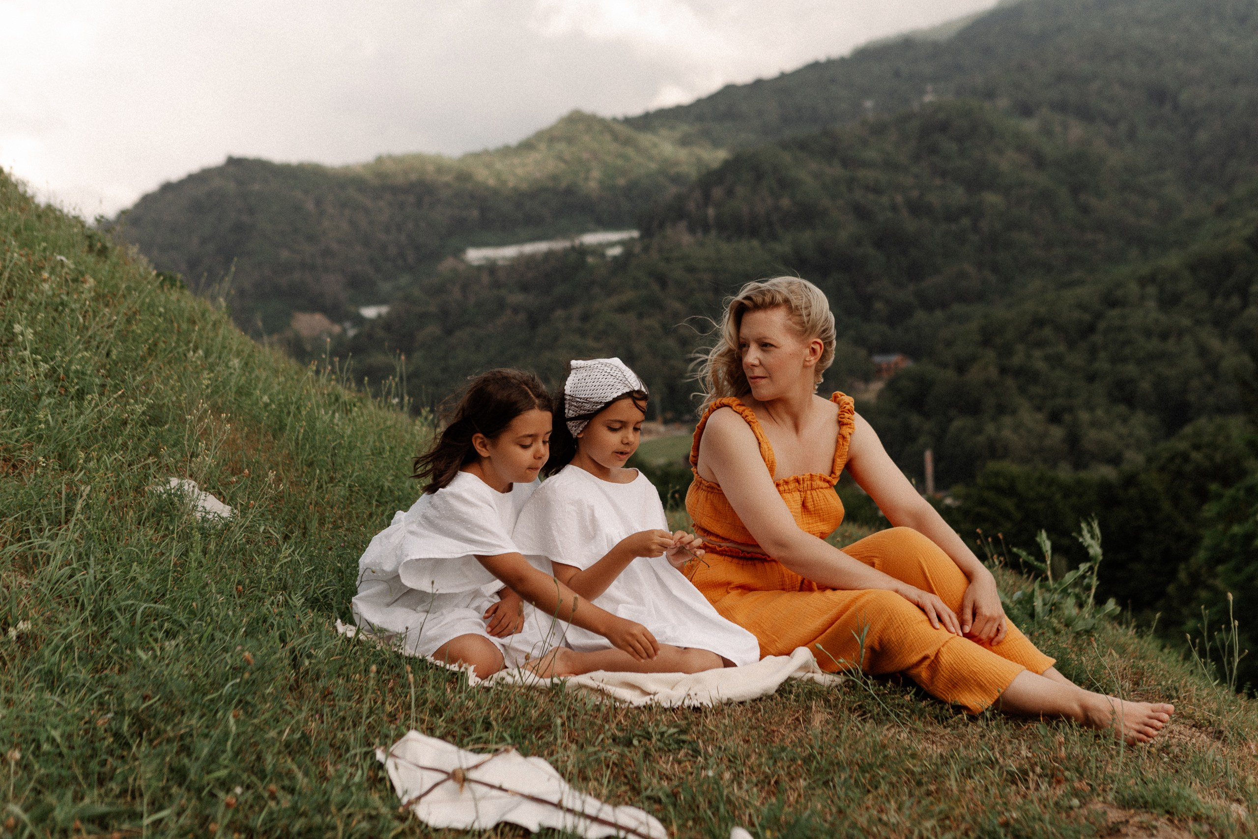 Мария, Амелия и Оливия. Семейный фотограф в Краснодаре Виктория Кокоулина