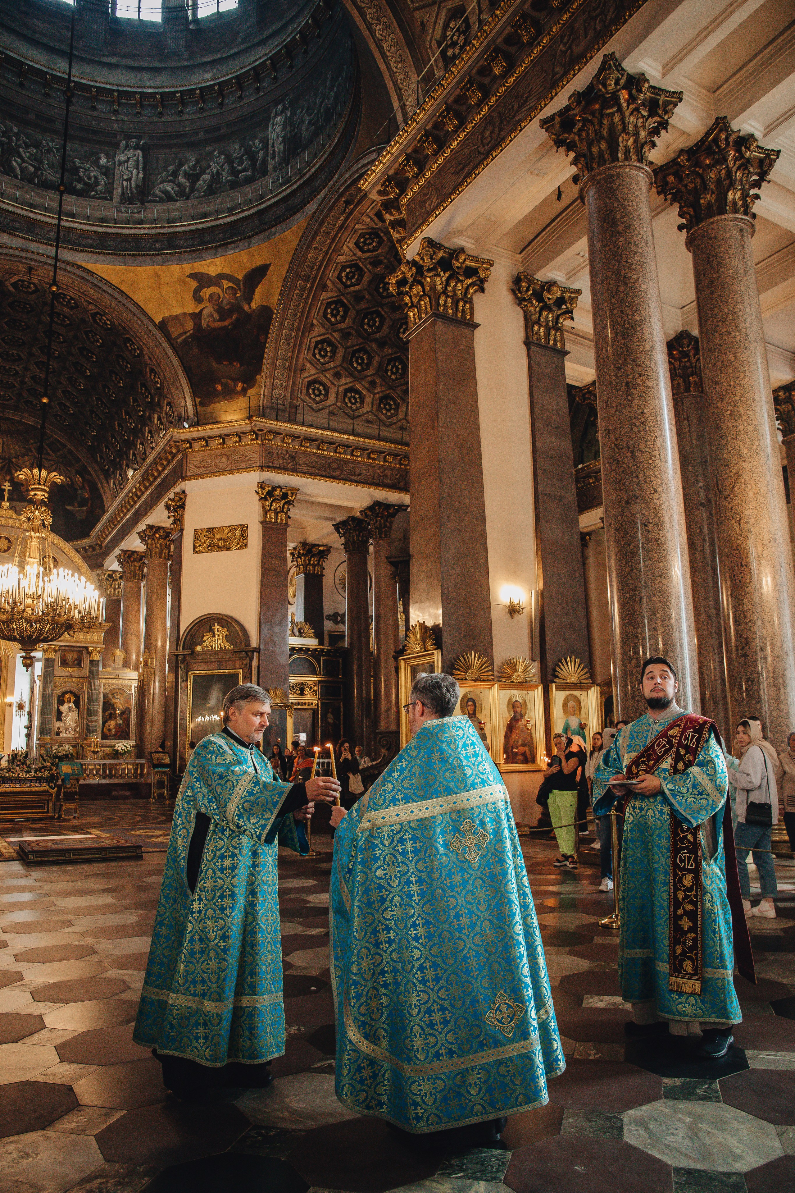 Оля и Леша. Венчание. Казанский собор. Свадебный и семейный фотограф Пушкин Царское Село СПБ Питер Санкт-Петербург и Рязань Ольга Козлова
